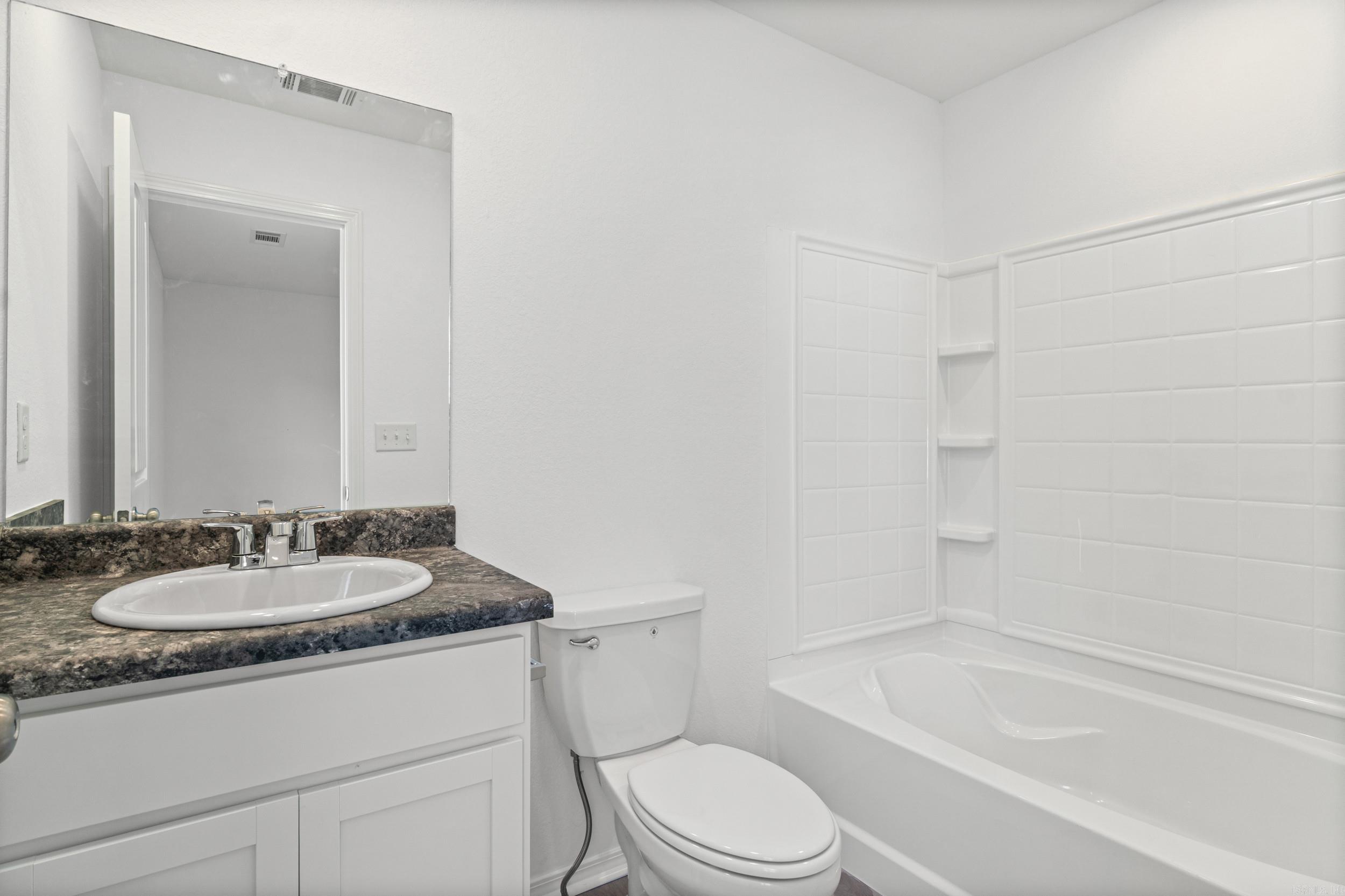 MIDLAND ESTATES PHASE 1 - Residential