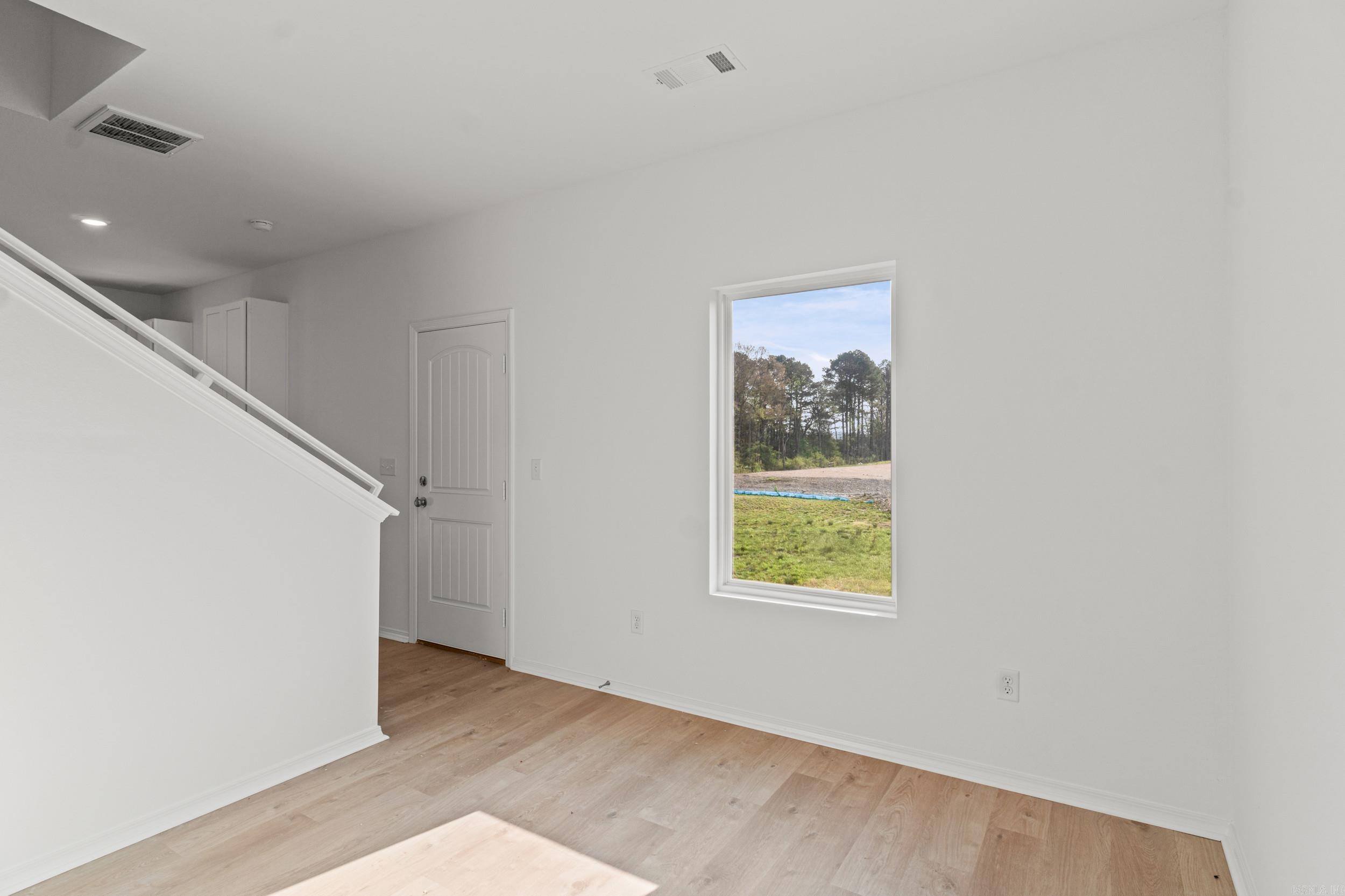 MIDLAND ESTATES PHASE 1 - Residential