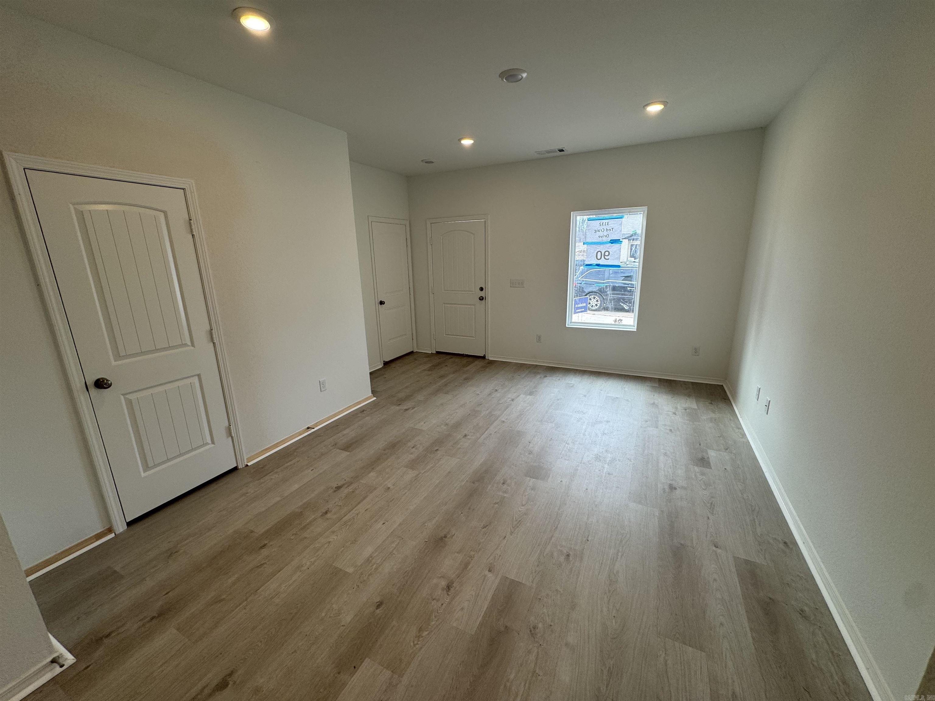 MIDLAND ESTATES PHASE 1 - Residential