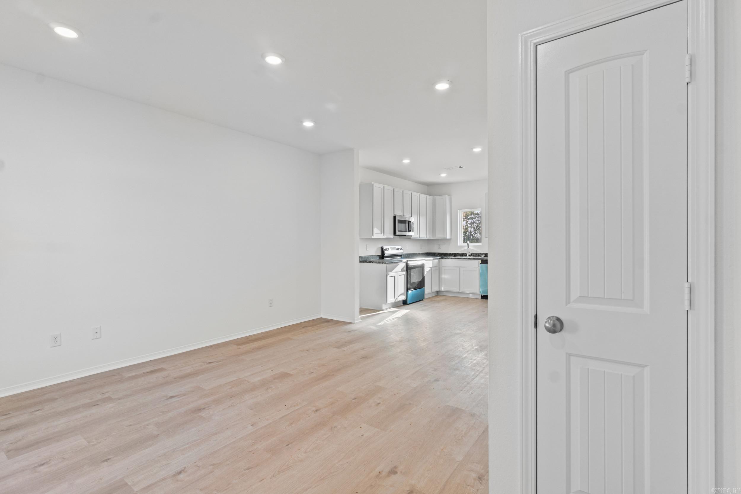 MIDLAND ESTATES PHASE 1 - Residential