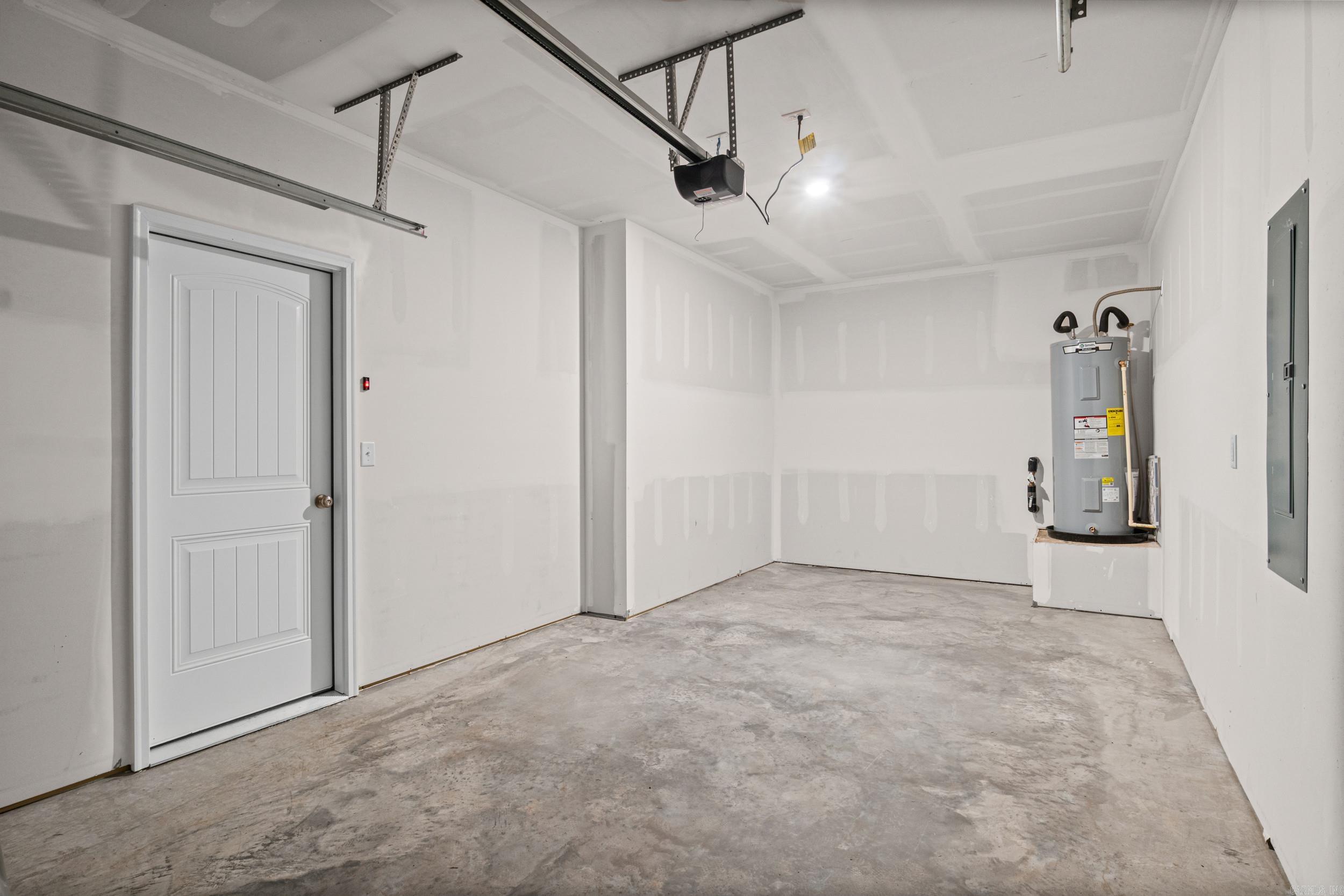 MIDLAND ESTATES PHASE 1 - Residential