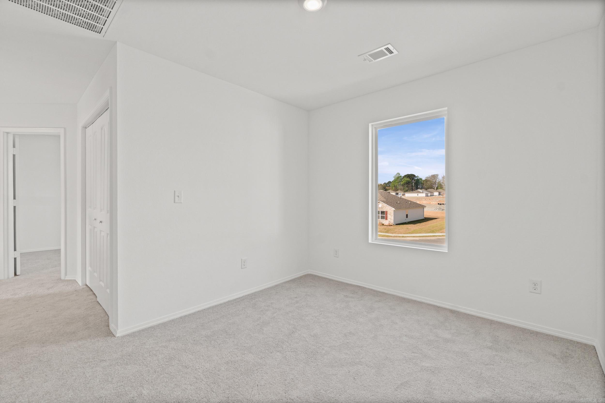 MIDLAND ESTATES PHASE 1 - Residential