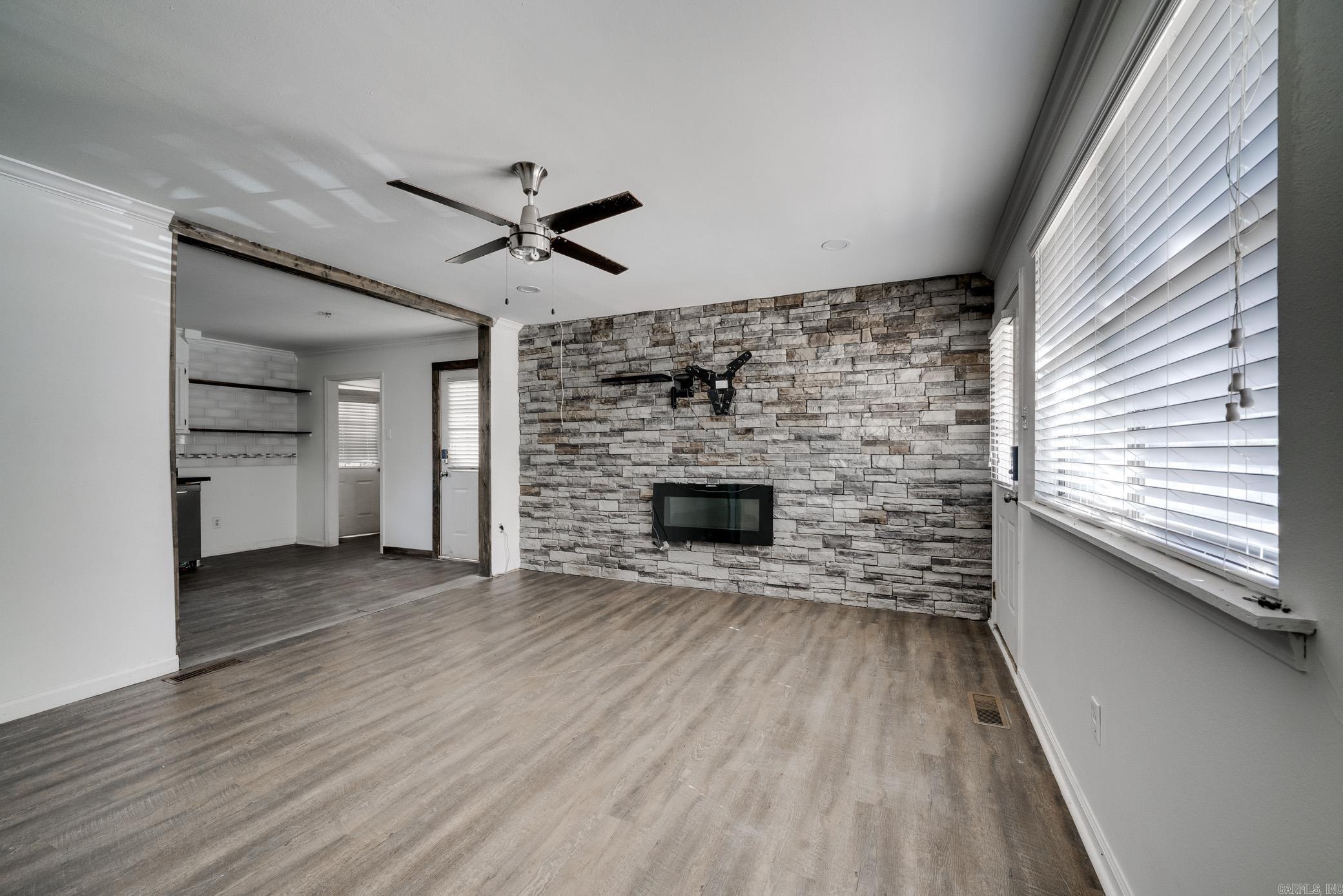 SHILLCOTT COMMERCIAL ANNEX - Residential