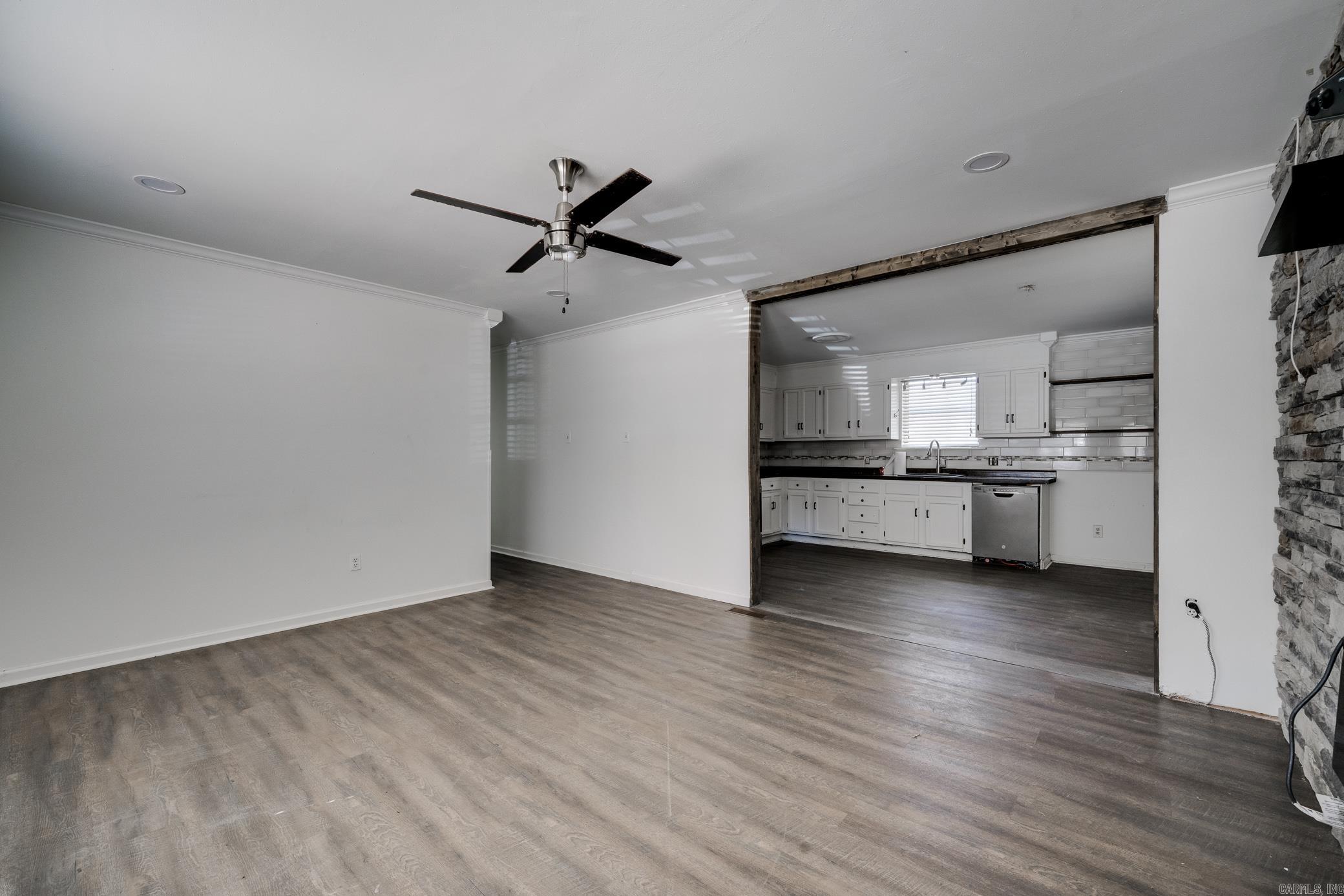 SHILLCOTT COMMERCIAL ANNEX - Residential