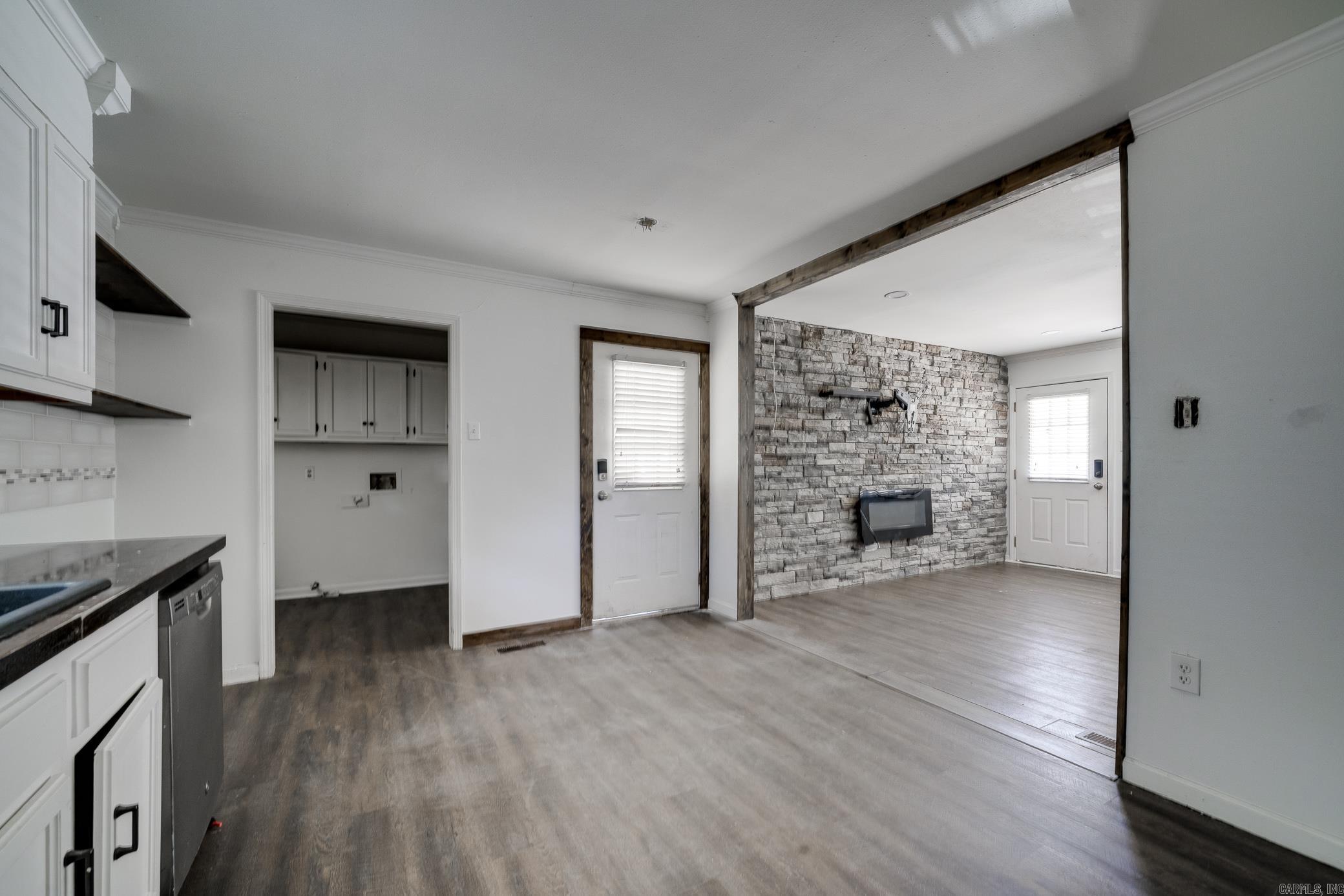 SHILLCOTT COMMERCIAL ANNEX - Residential