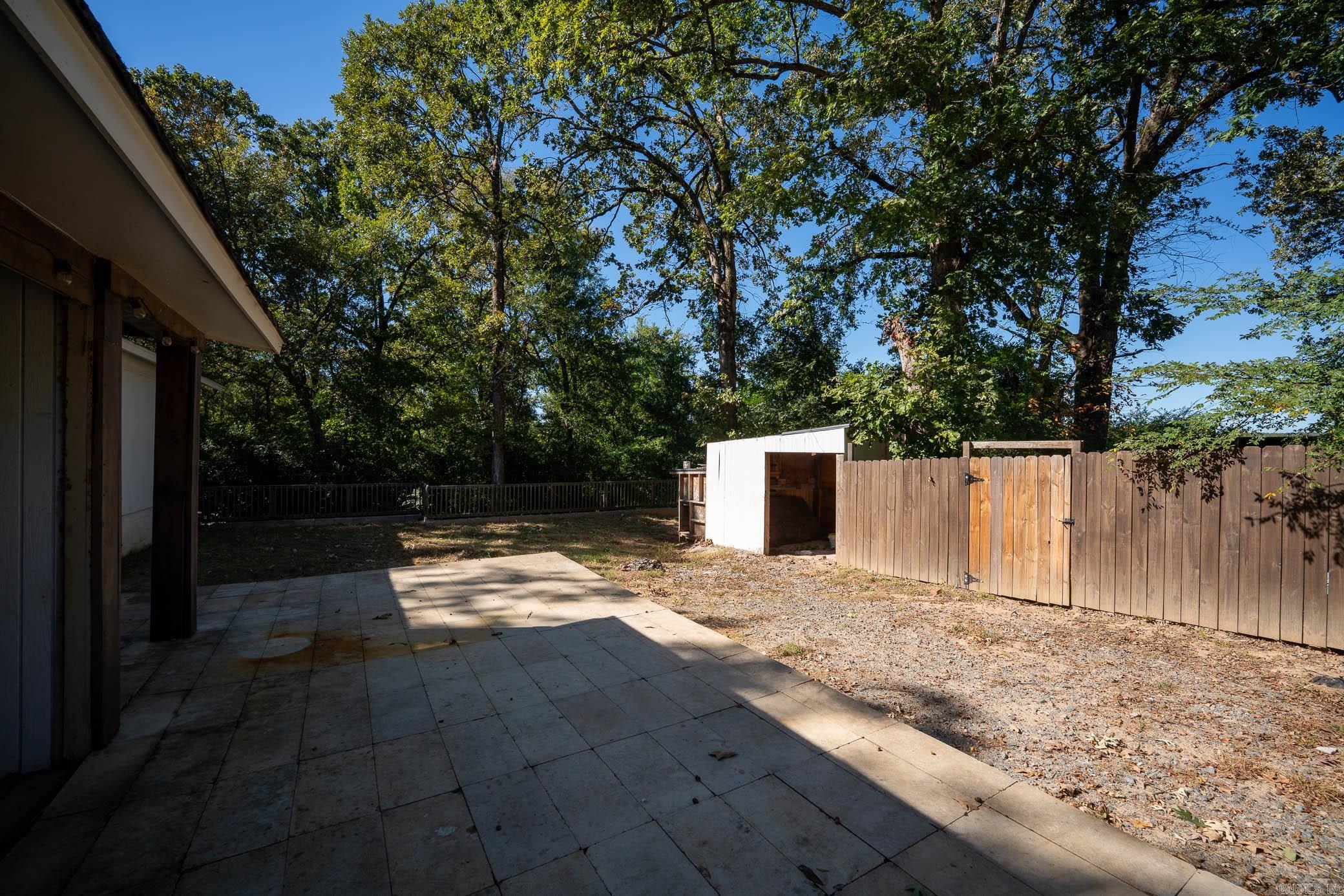 SHILLCOTT COMMERCIAL ANNEX - Residential