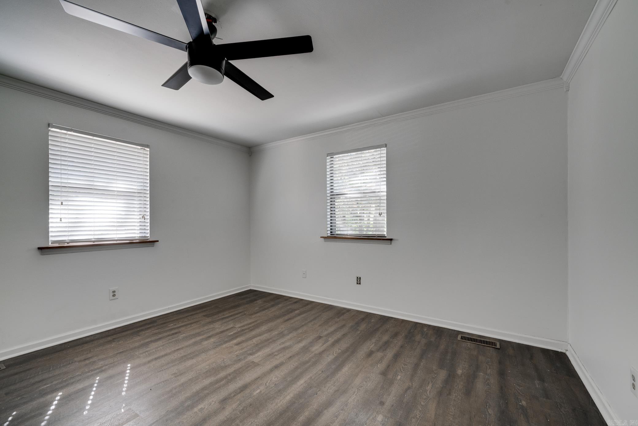 SHILLCOTT COMMERCIAL ANNEX - Residential