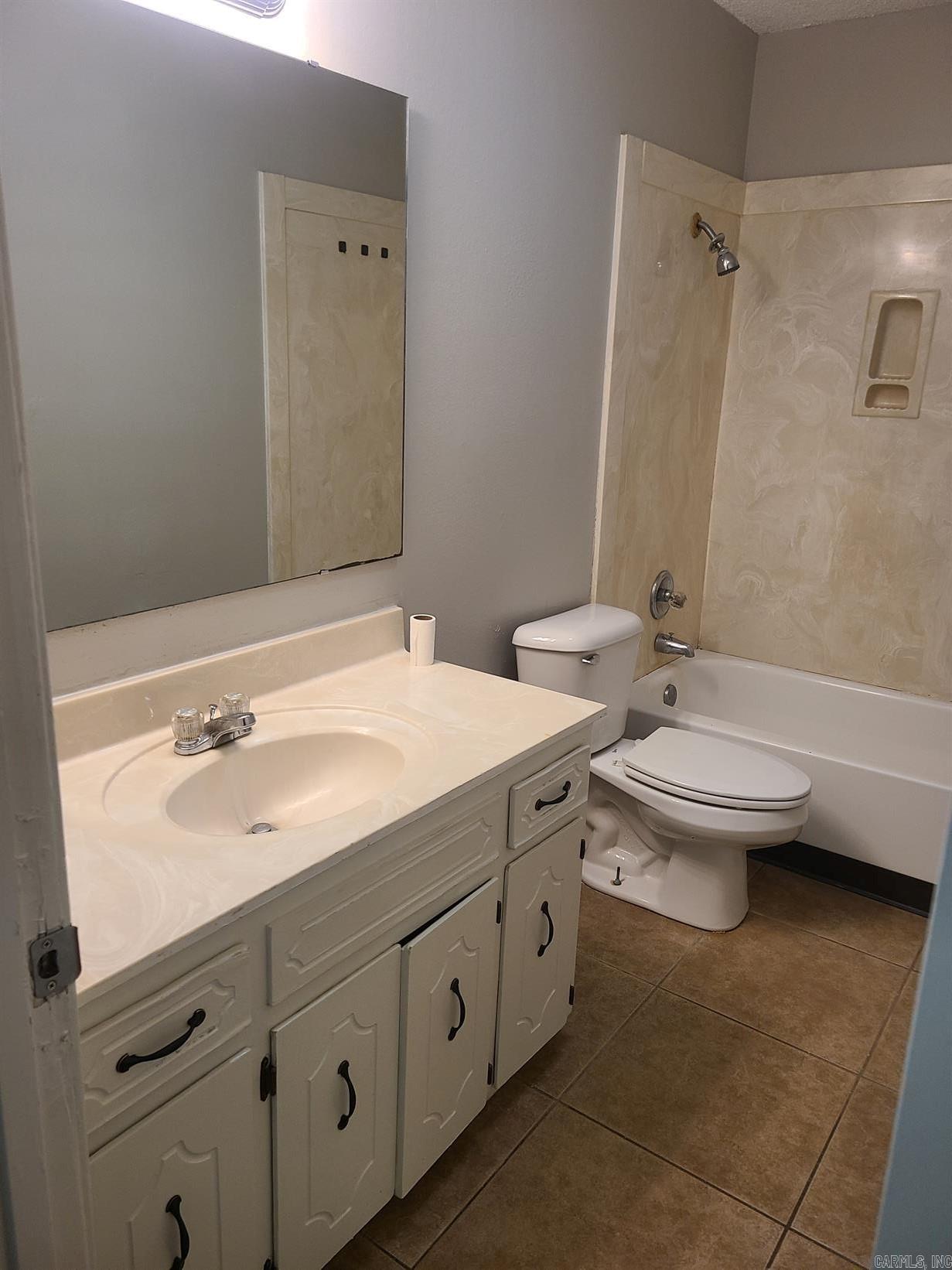 Briarfield Section #3 - Residential Income