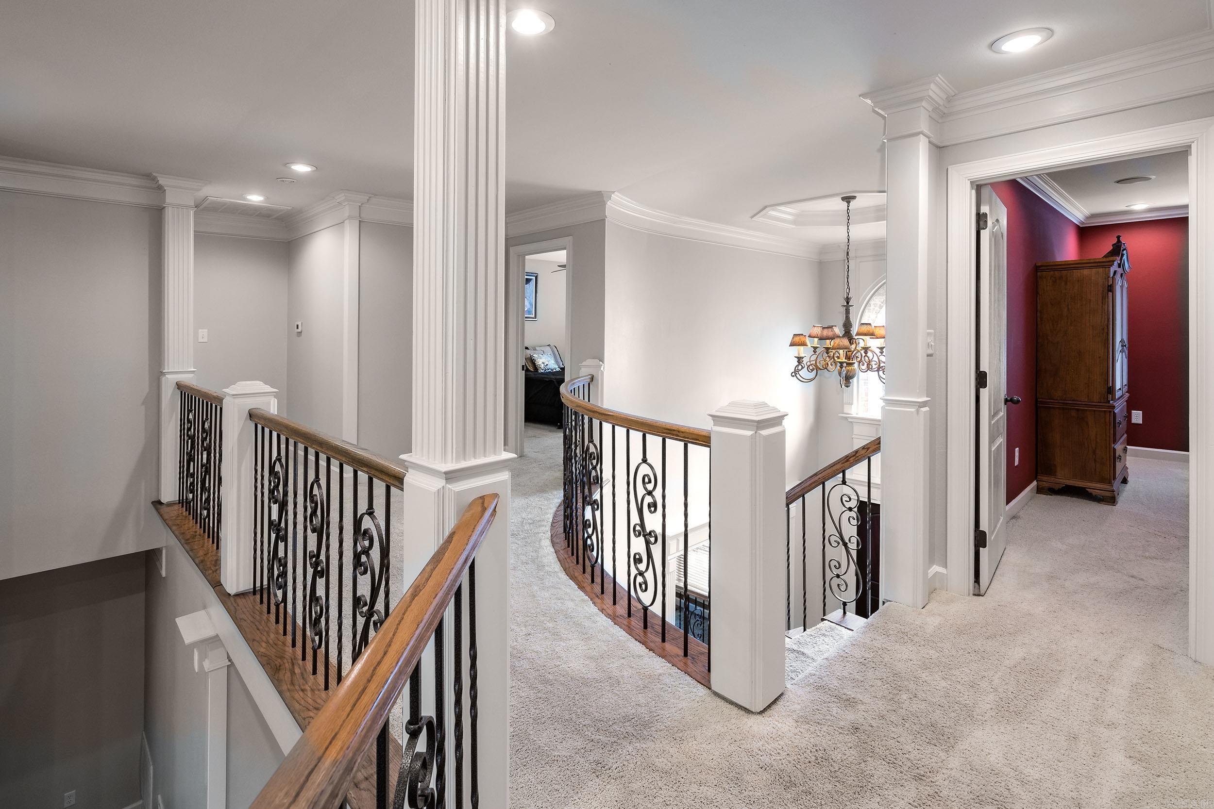 WOODLANDS EDGE - Residential