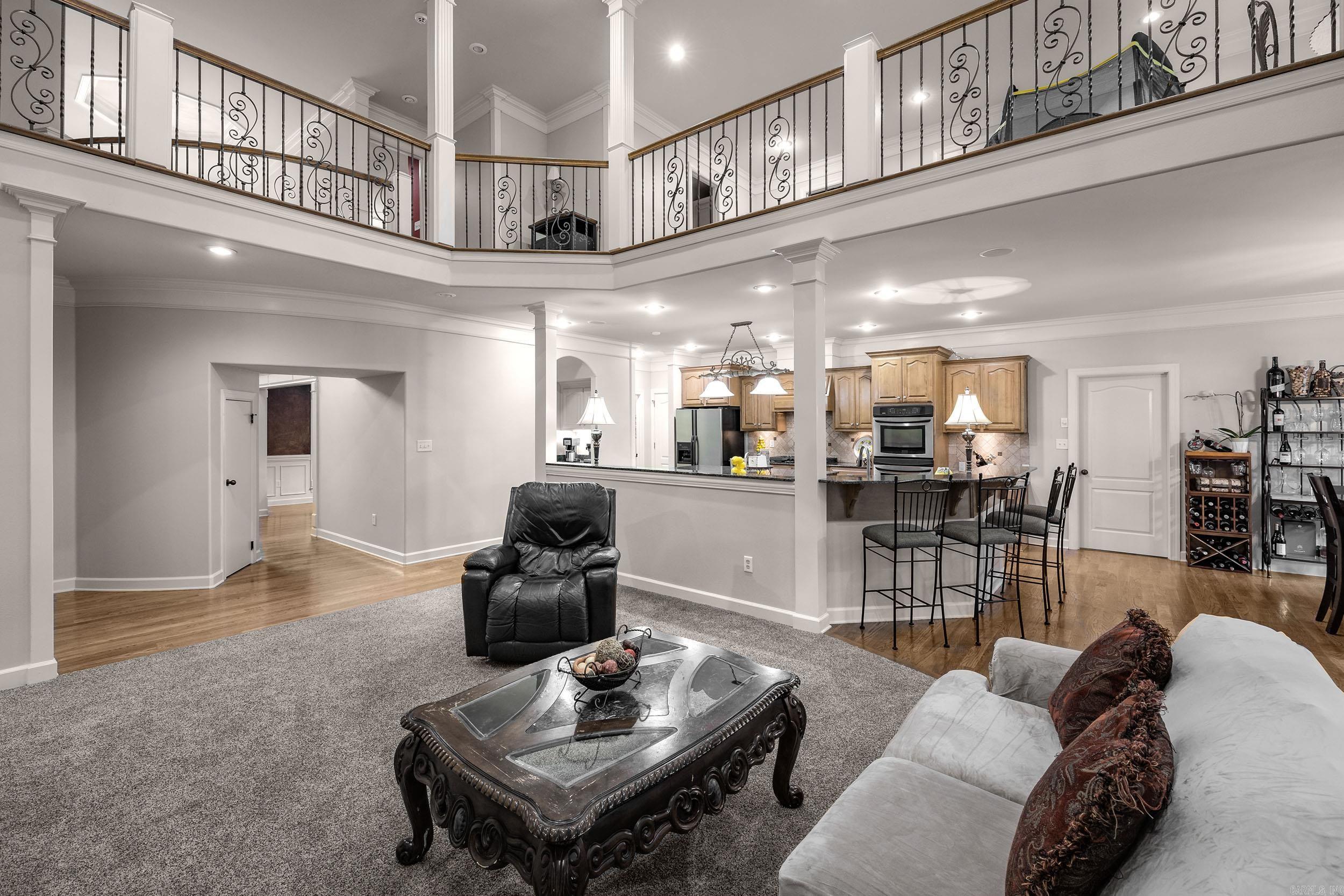 WOODLANDS EDGE - Residential