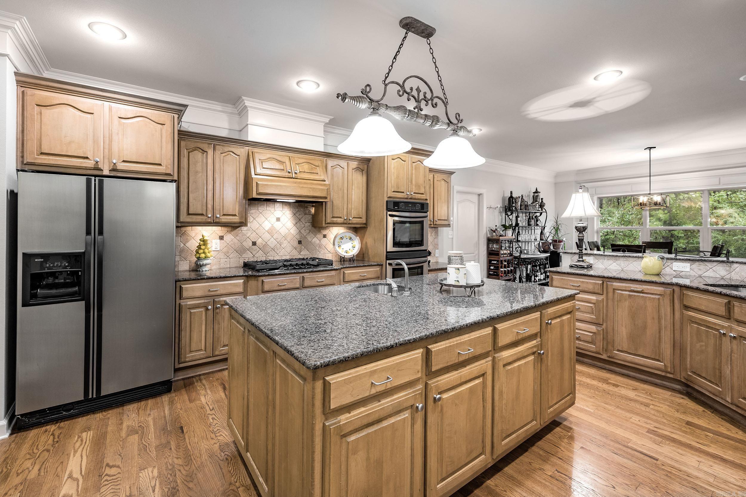 WOODLANDS EDGE - Residential