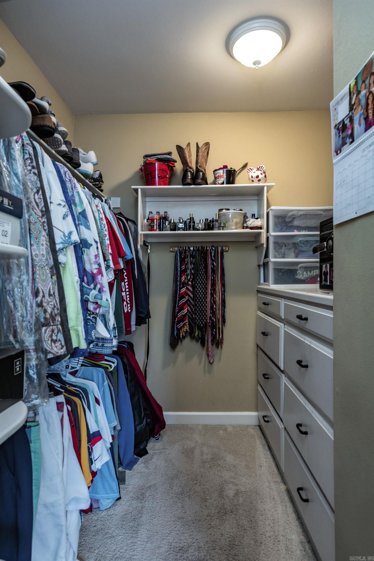 WOODLANDS EDGE - Residential