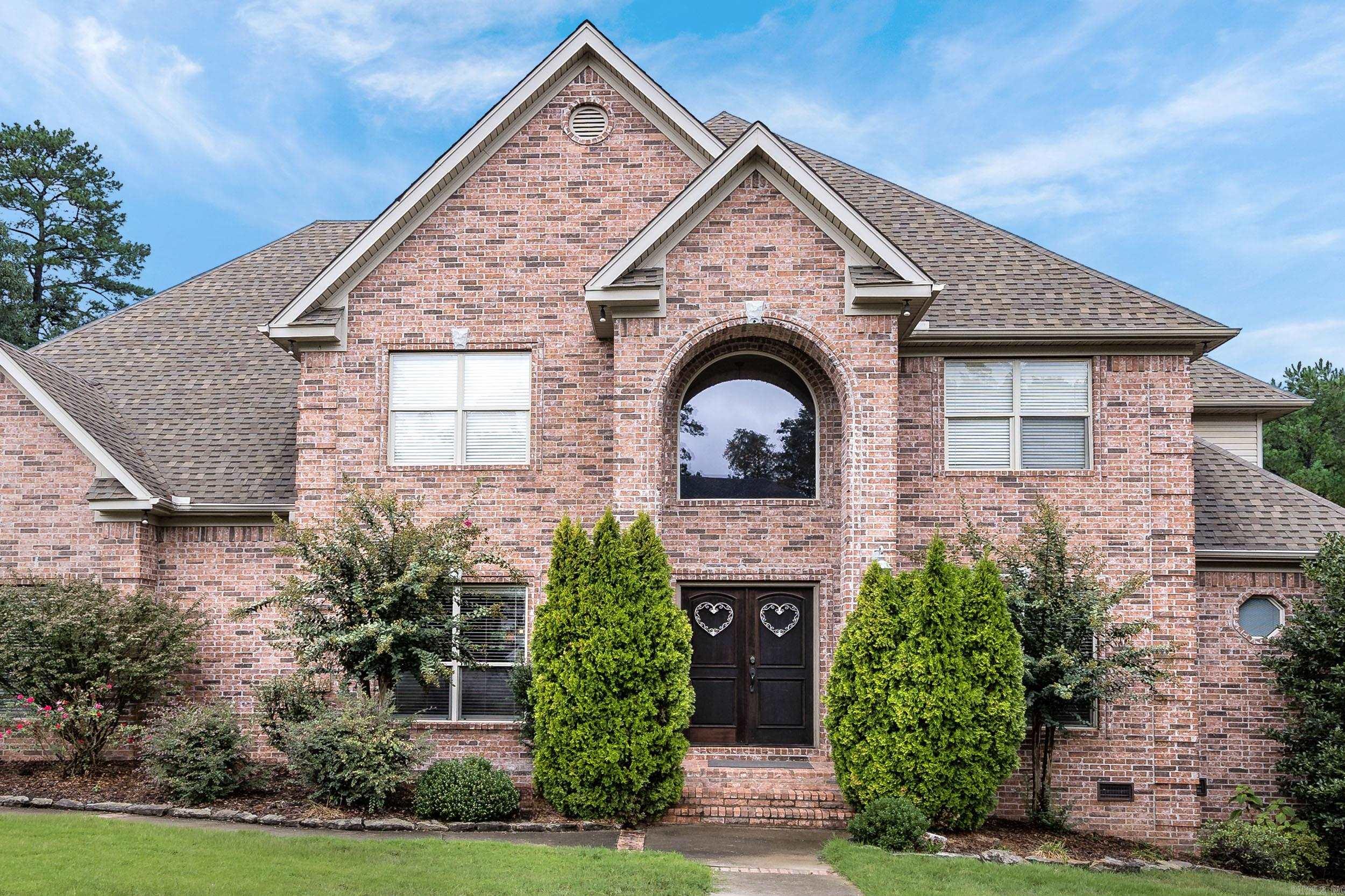 WOODLANDS EDGE - Residential