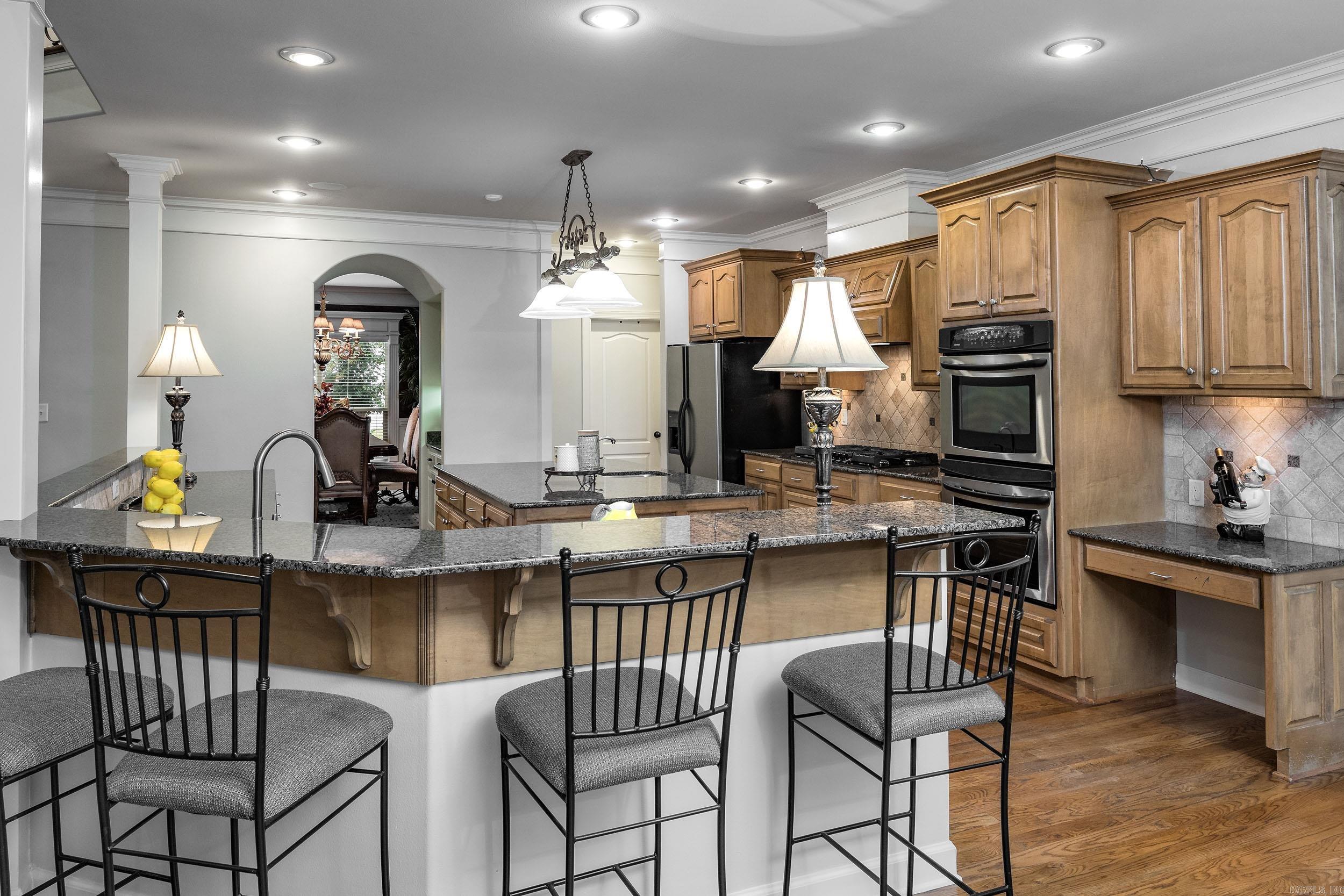 WOODLANDS EDGE - Residential