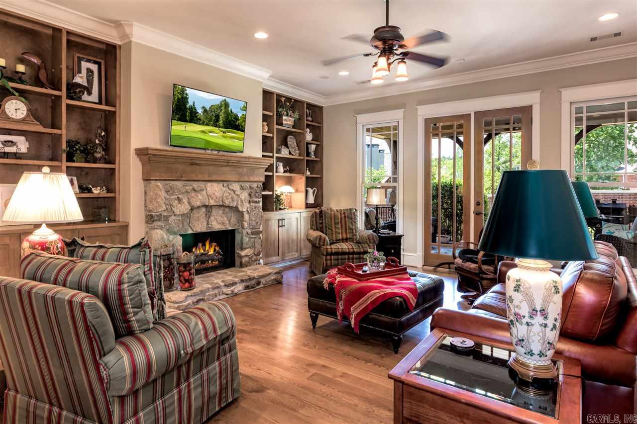 CHENAL VALLEY DEAUVILLE PLACE - Residential