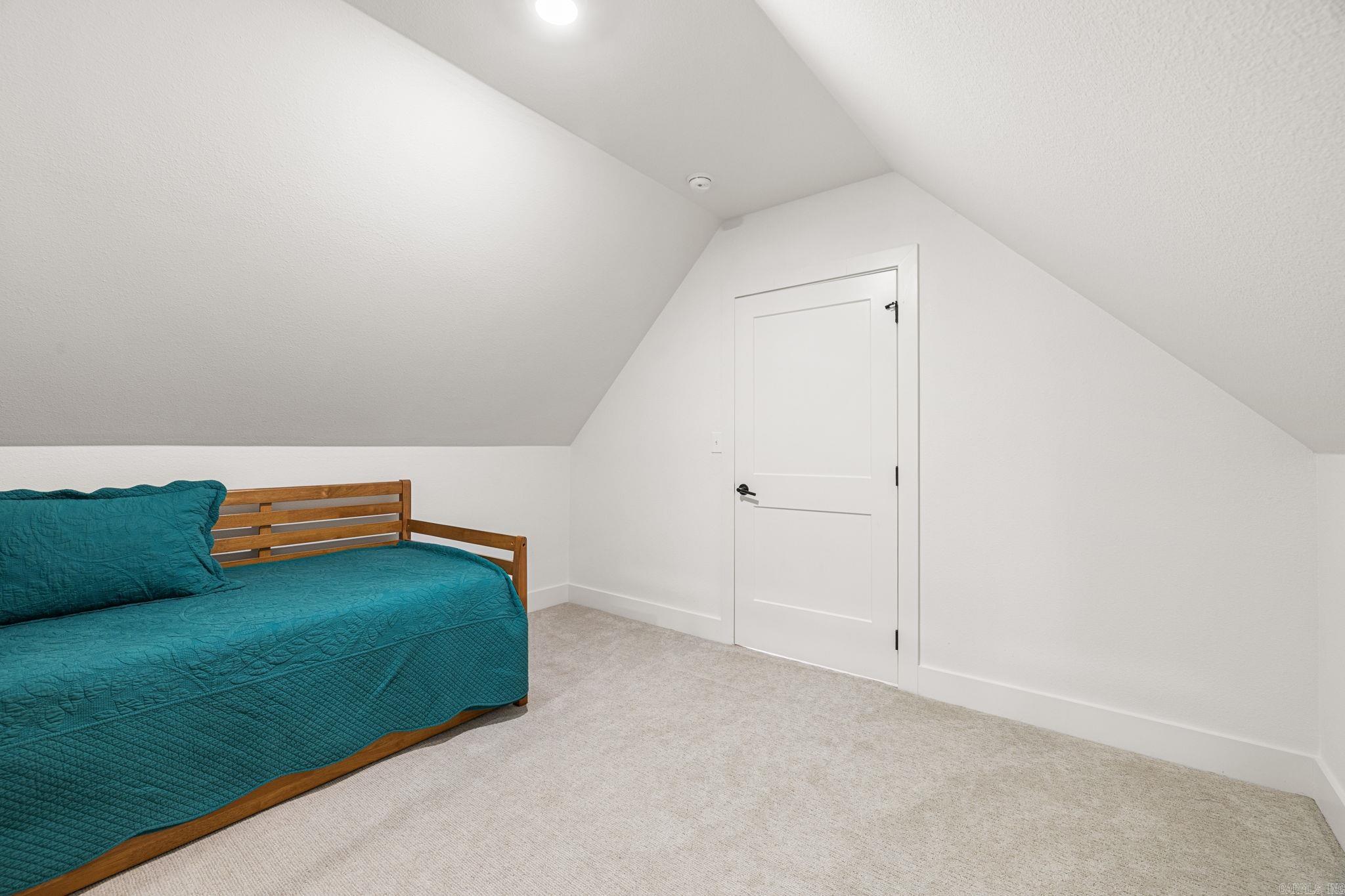 CAMMACK WOODS - Residential