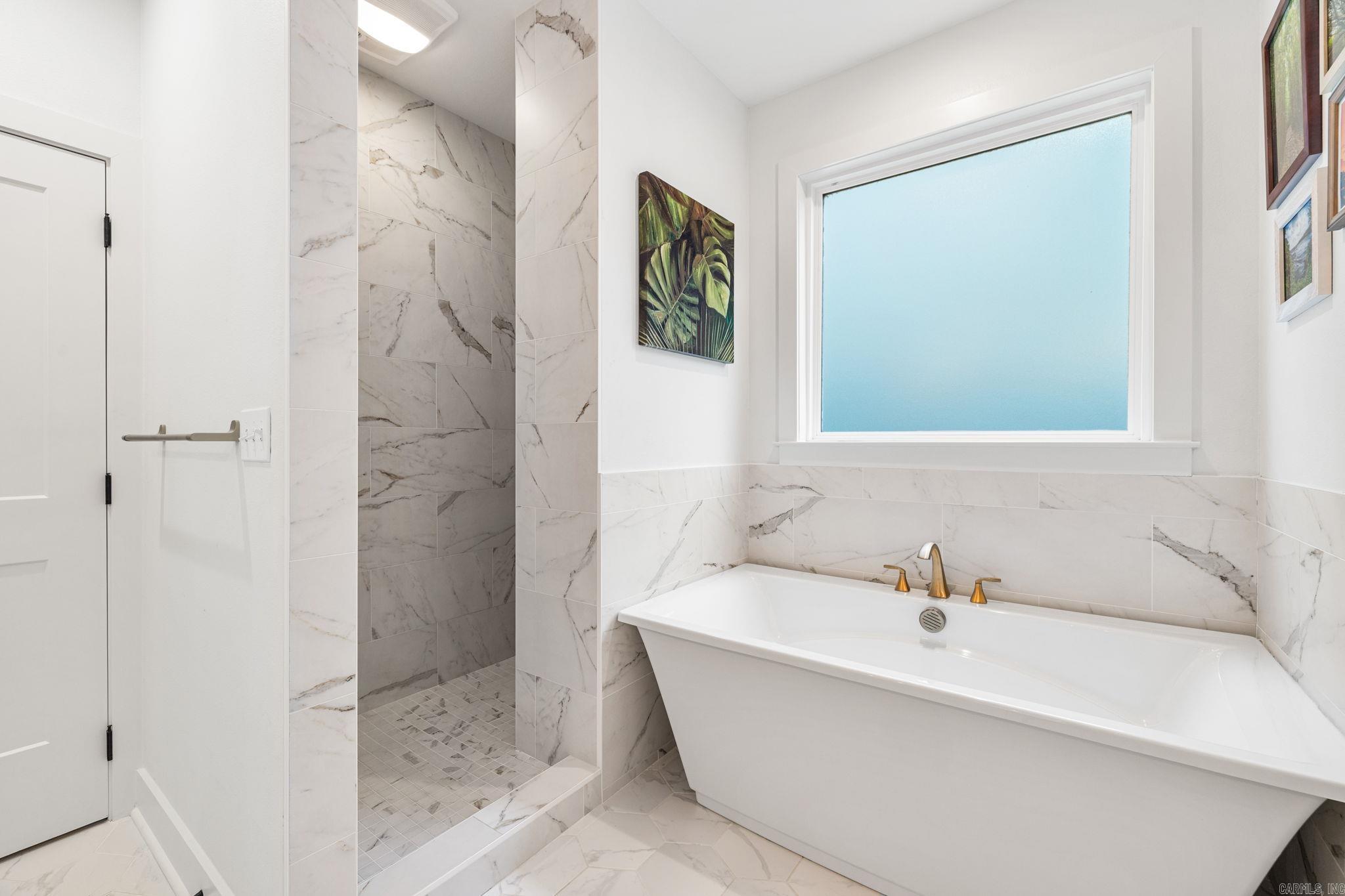 CAMMACK WOODS - Residential