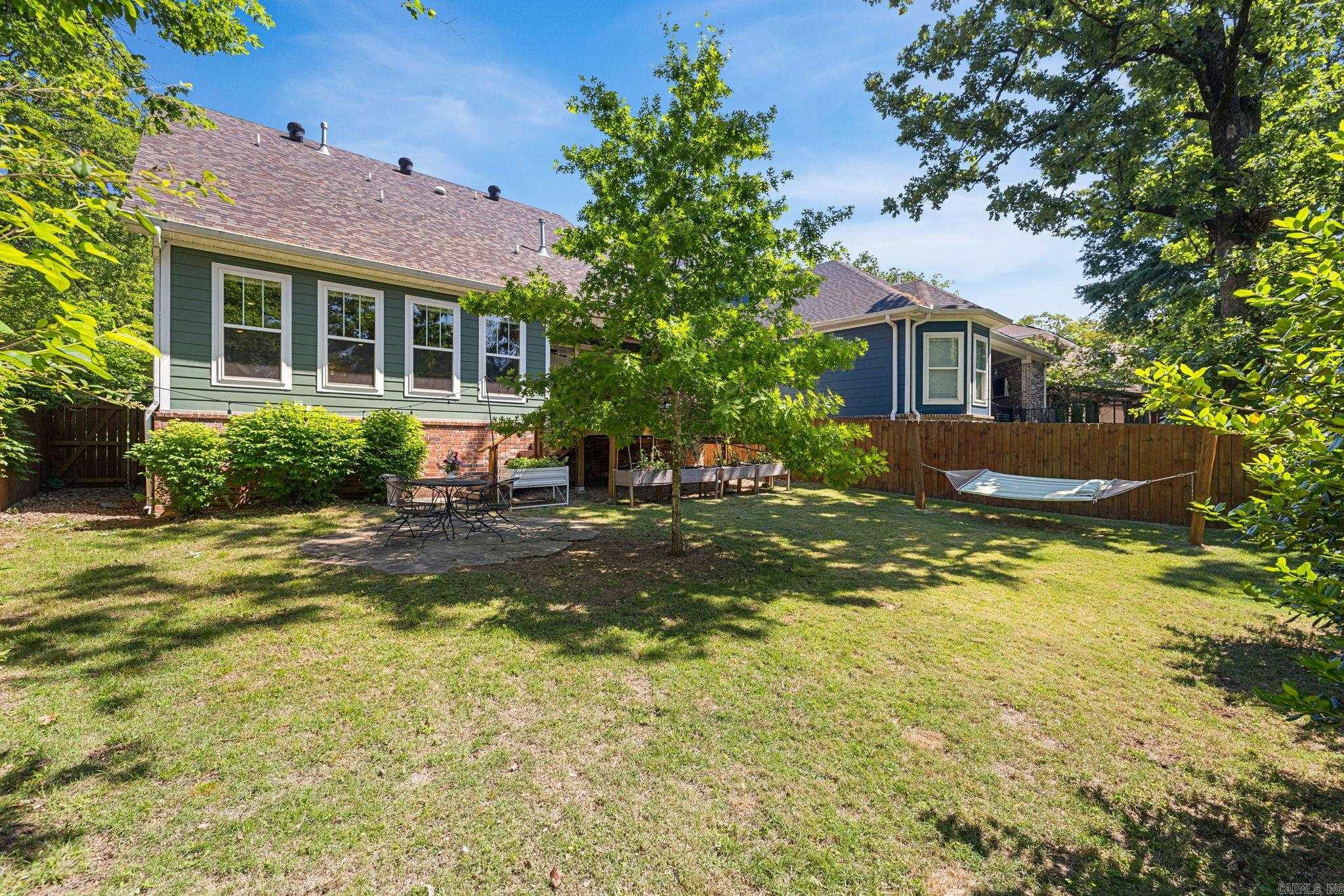 CAMMACK WOODS - Residential