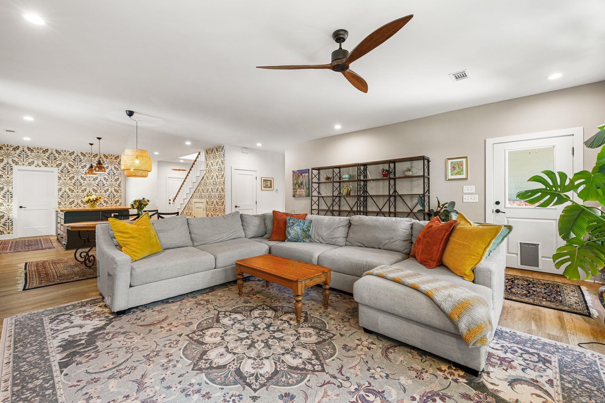CAMMACK WOODS - Residential