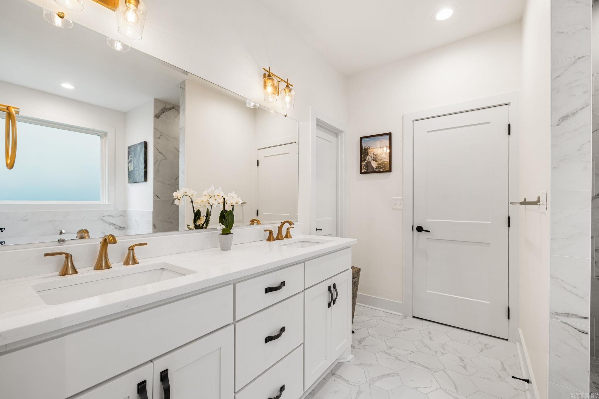 CAMMACK WOODS - Residential