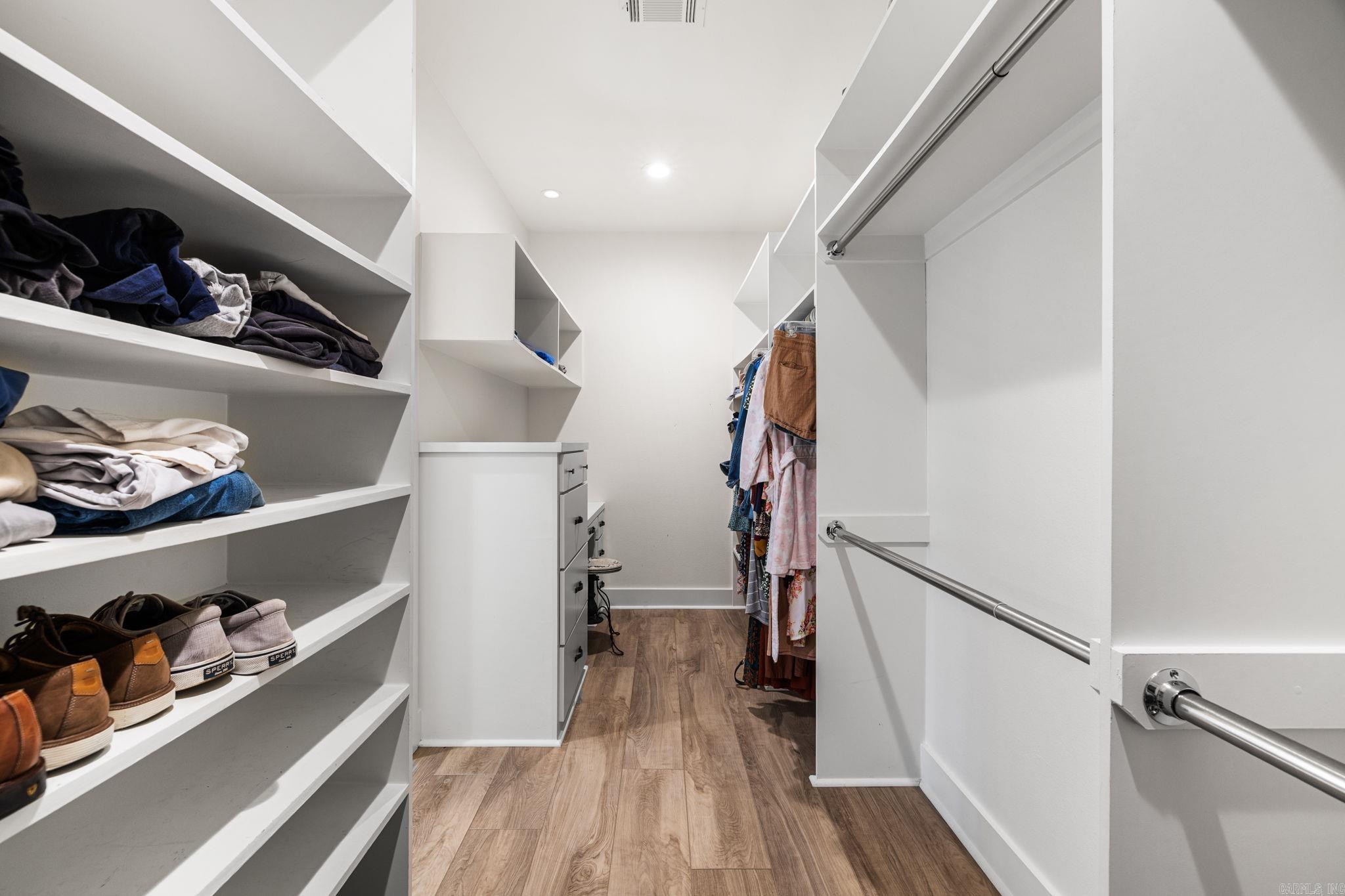 CAMMACK WOODS - Residential