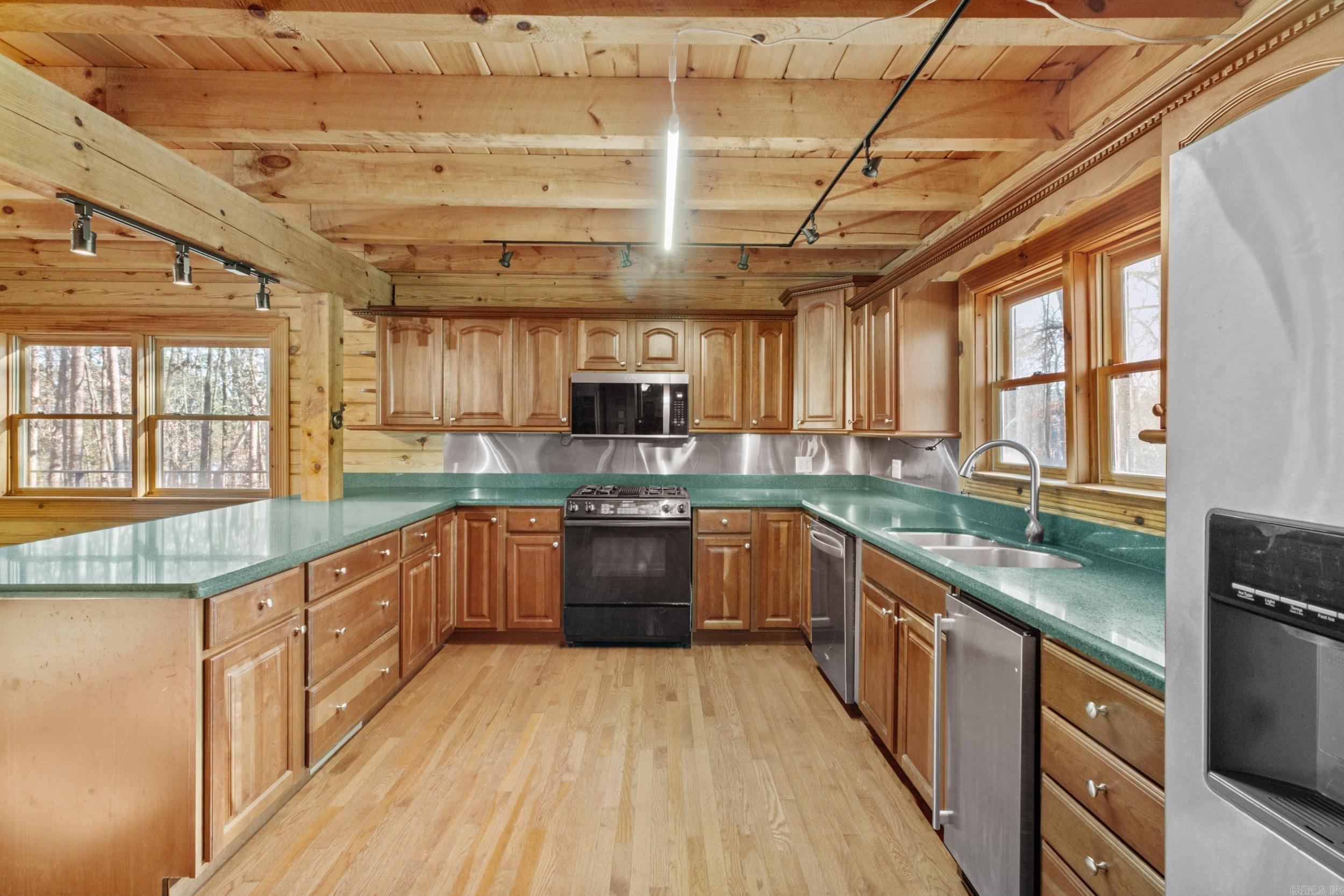 GREERS LANDING - LAKE - Residential