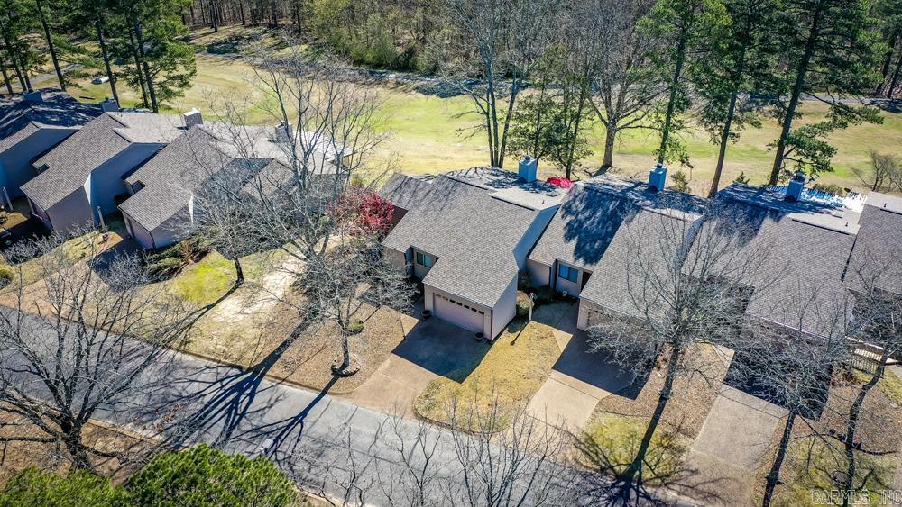 COUNTRY CLUB RIDGE TOWN - Residential