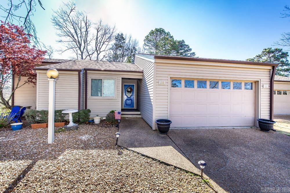 COUNTRY CLUB RIDGE TOWN - Residential