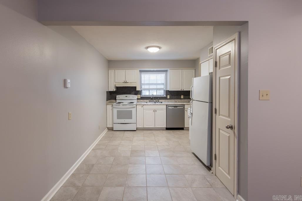 West Markham - Residential Lease