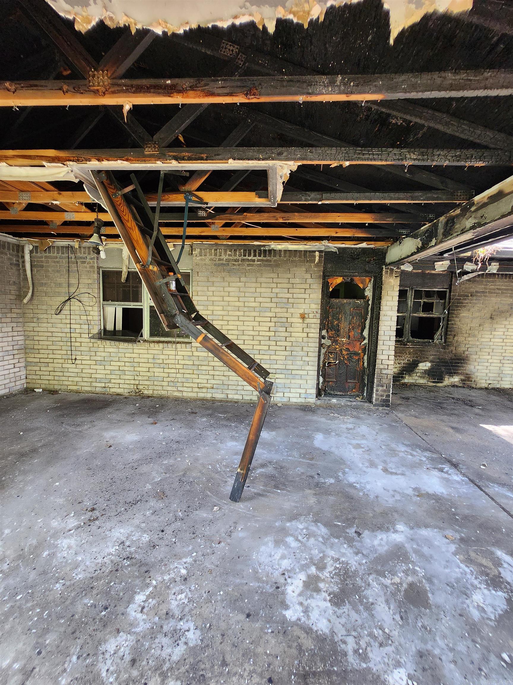 FRENCH VILLAGE - Residential