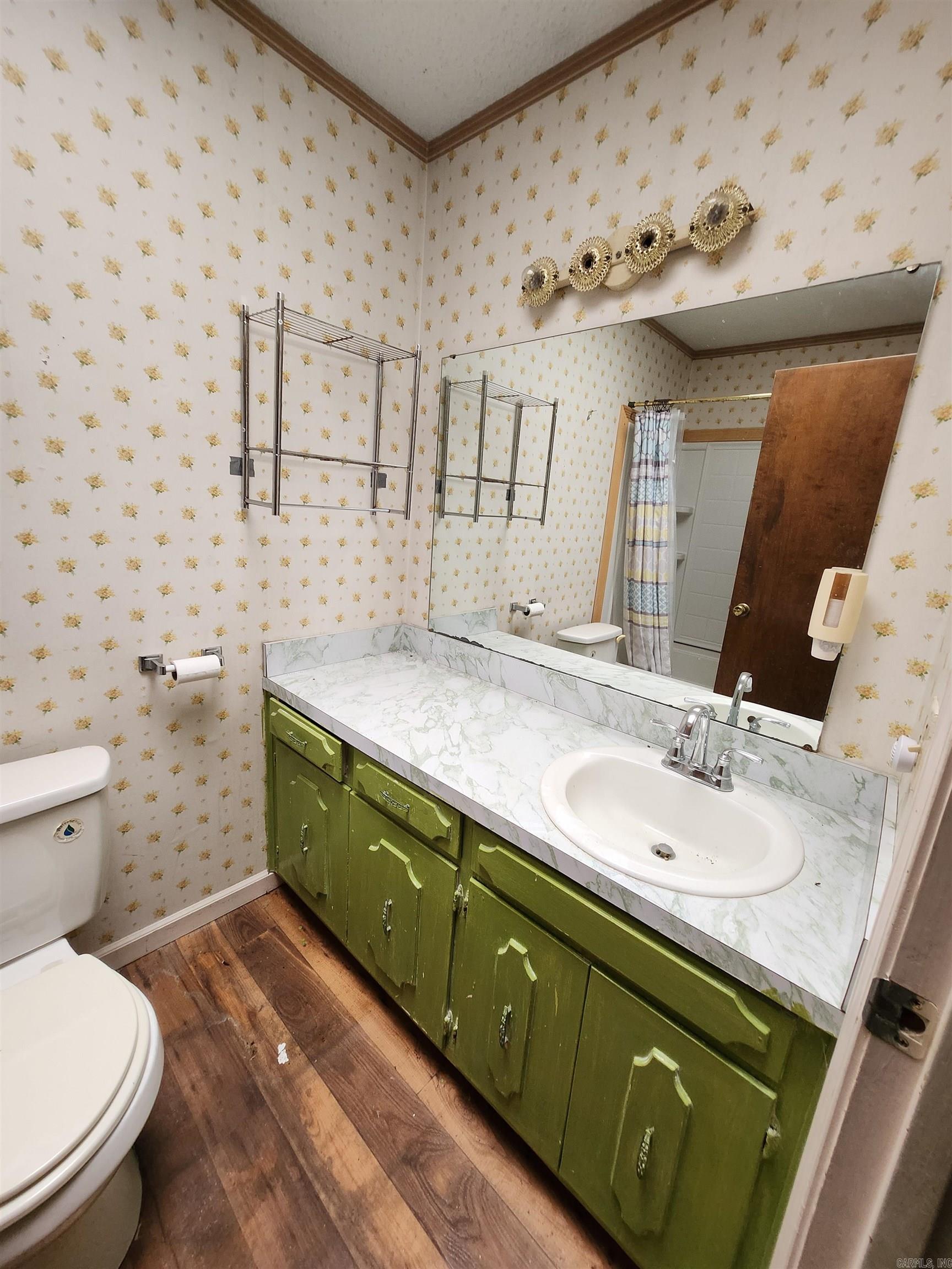 FRENCH VILLAGE - Residential