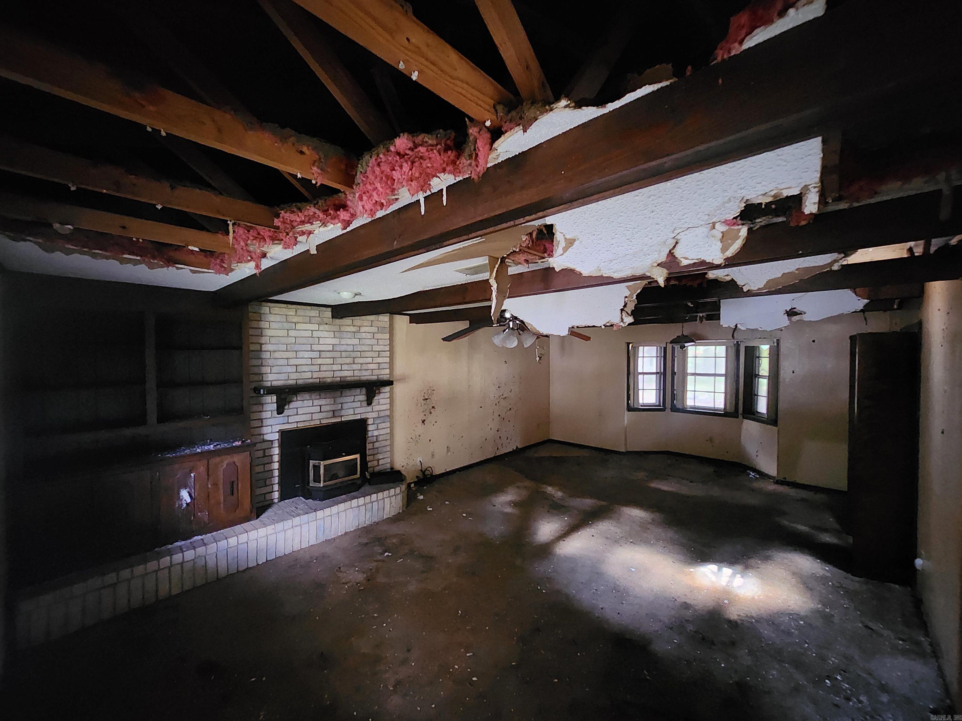 FRENCH VILLAGE - Residential