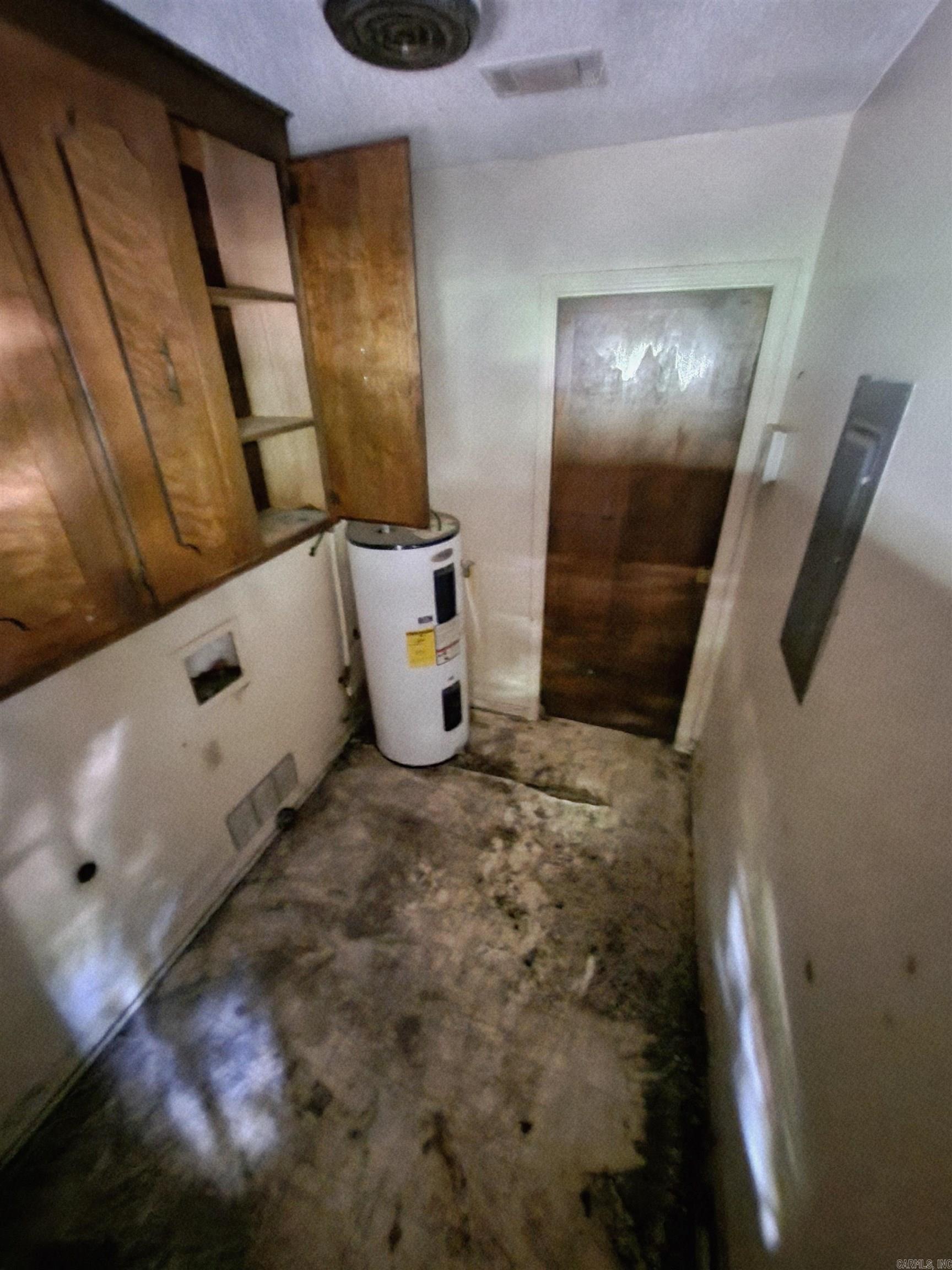 FRENCH VILLAGE - Residential