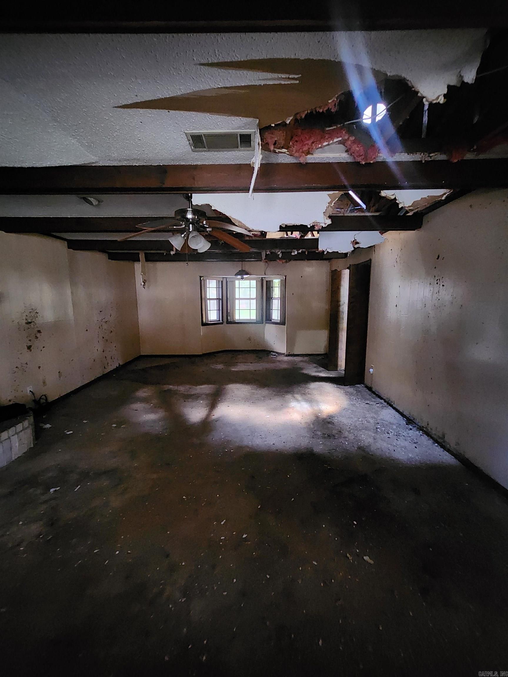 FRENCH VILLAGE - Residential