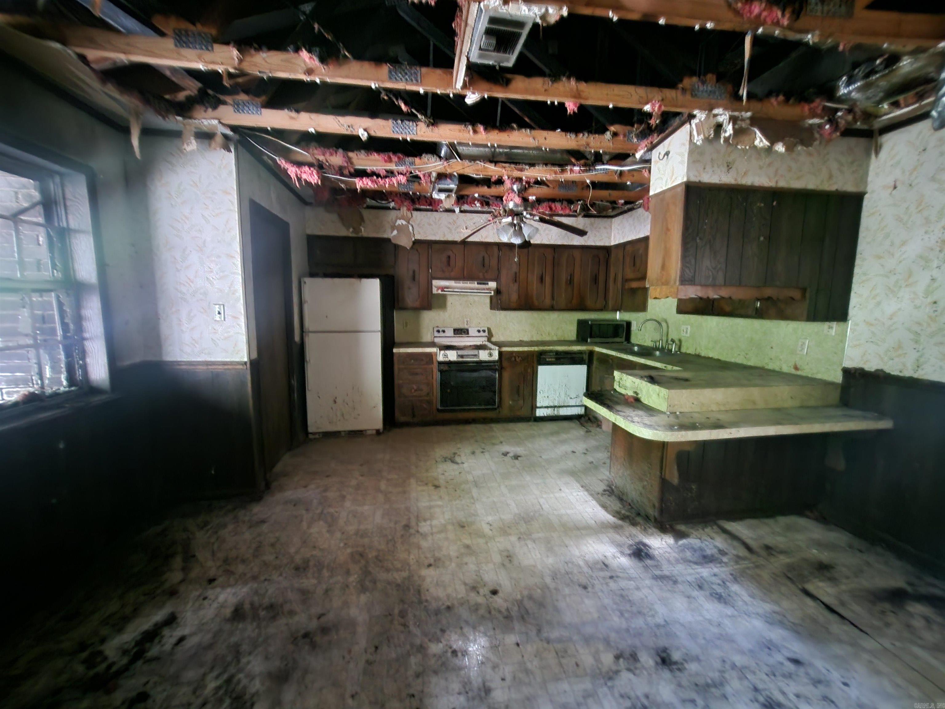 FRENCH VILLAGE - Residential