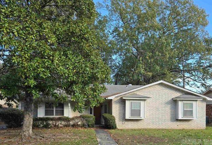 FRENCH VILLAGE - Residential