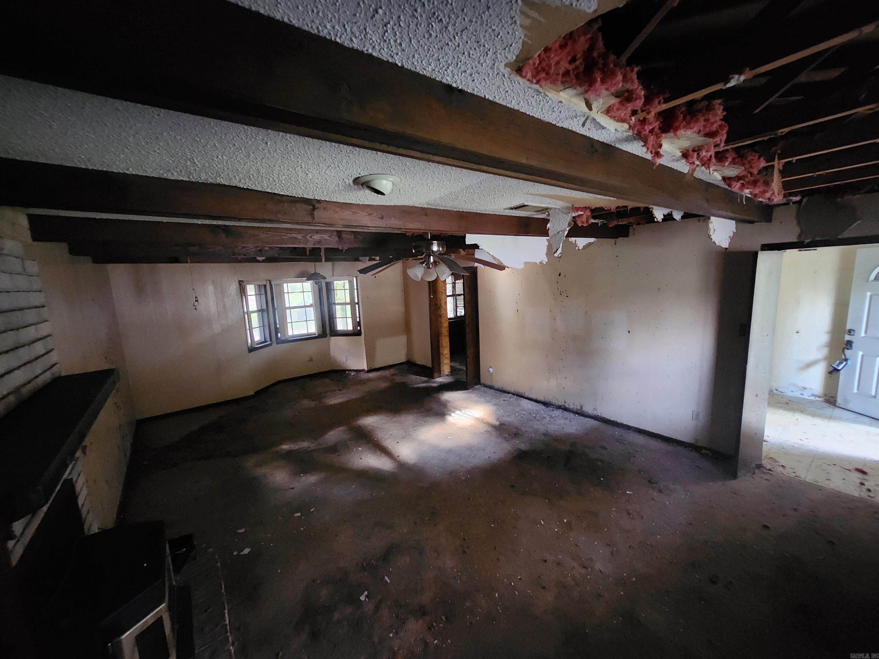 FRENCH VILLAGE - Residential