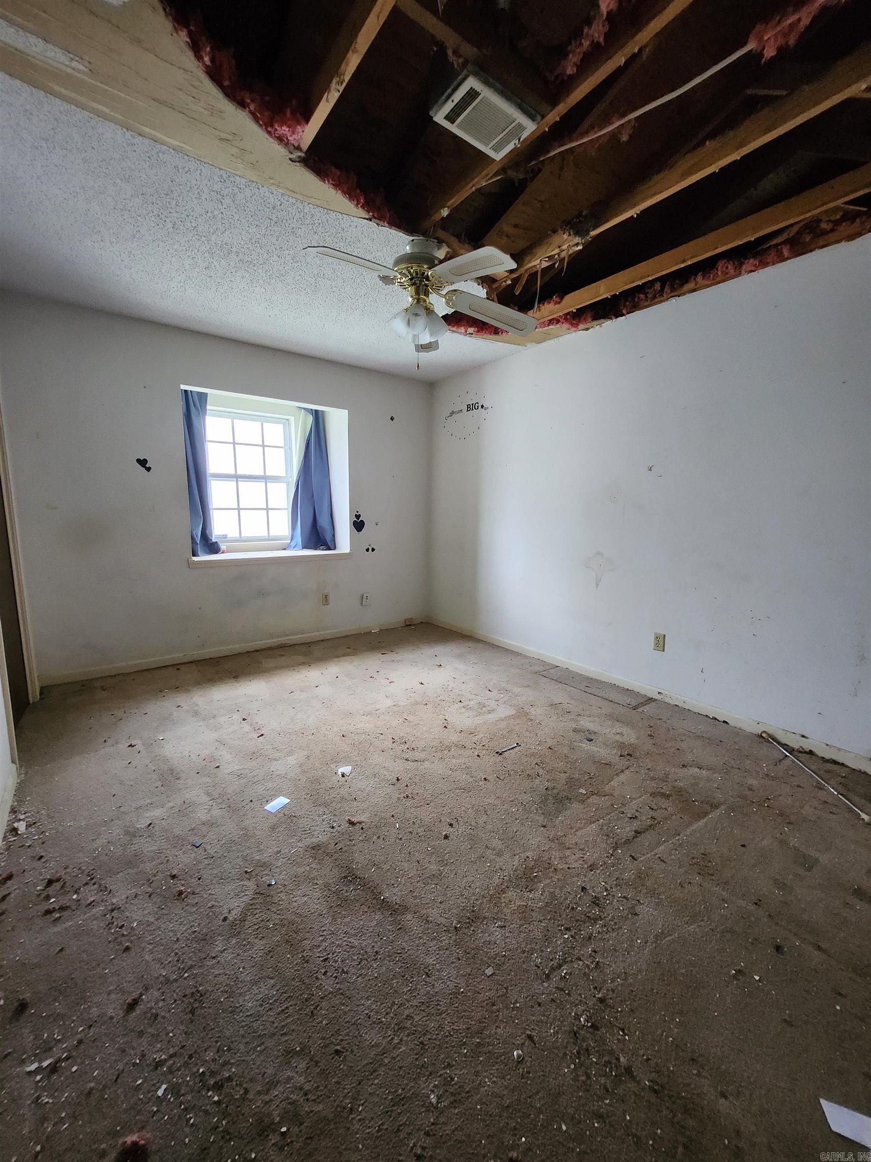 FRENCH VILLAGE - Residential