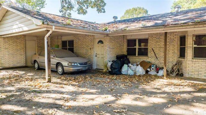 FRENCH VILLAGE - Residential