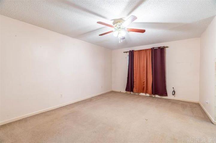 FRENCH VILLAGE - Residential