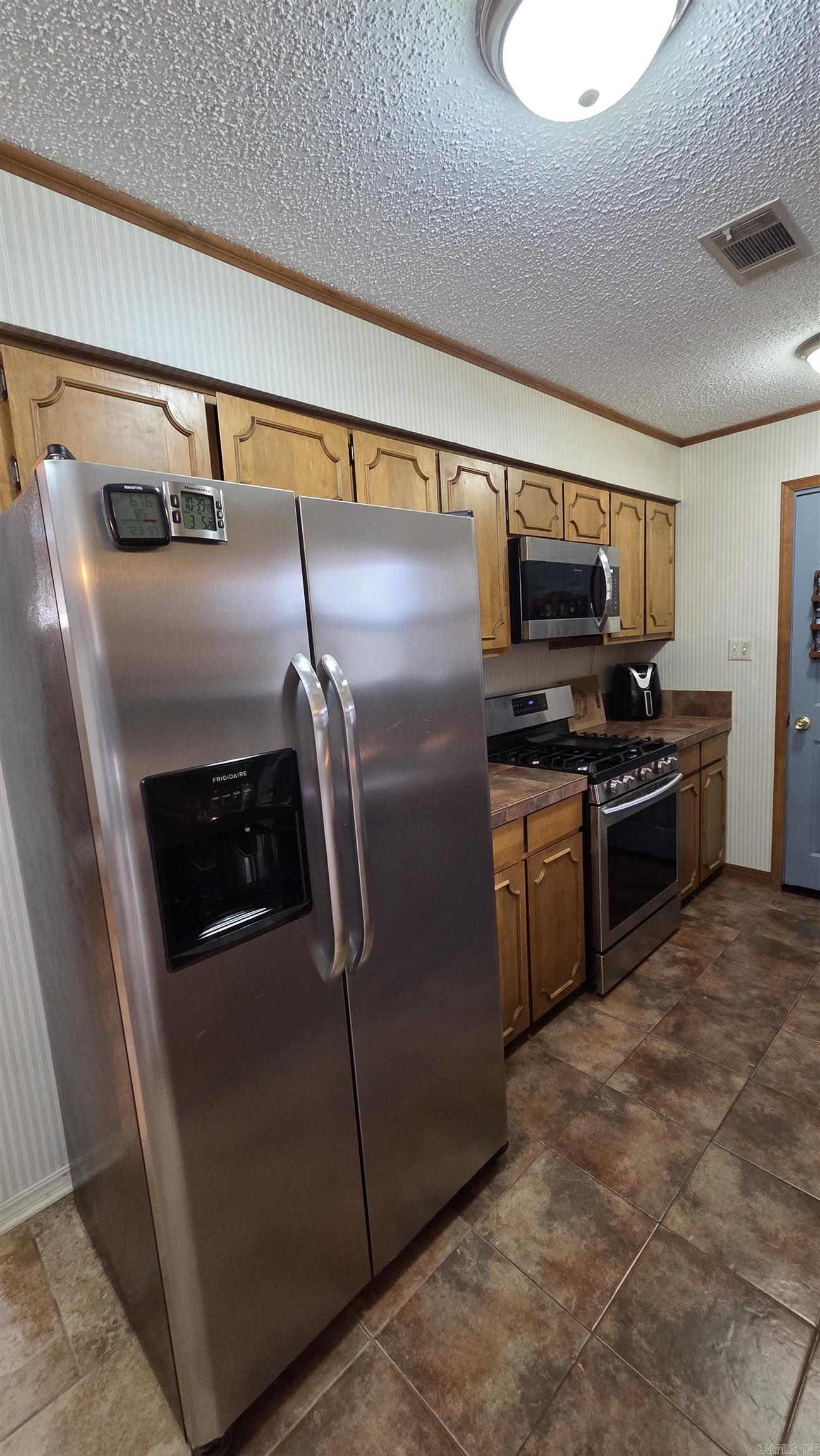 CHELSEA GLADES - Residential