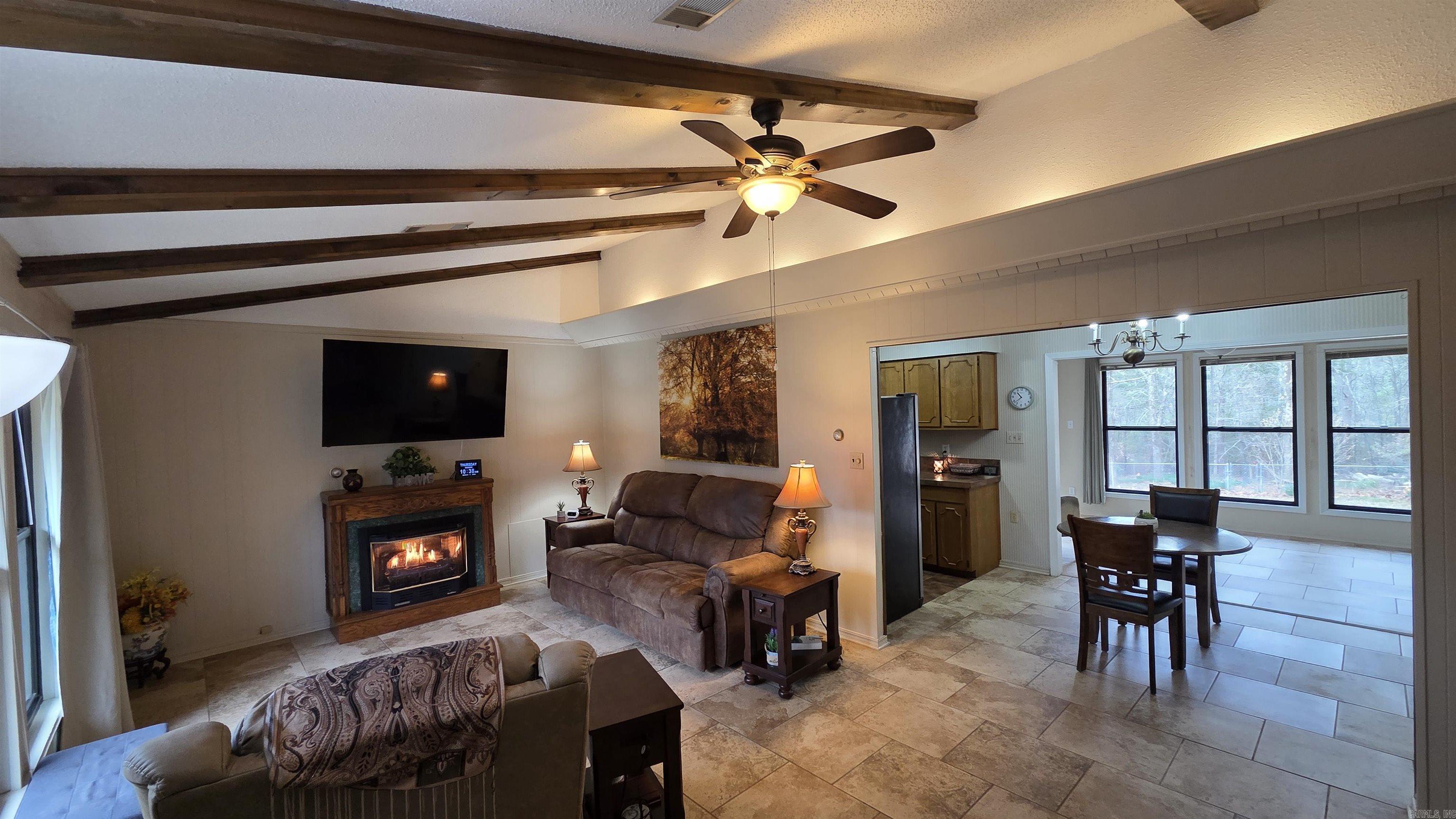 CHELSEA GLADES - Residential