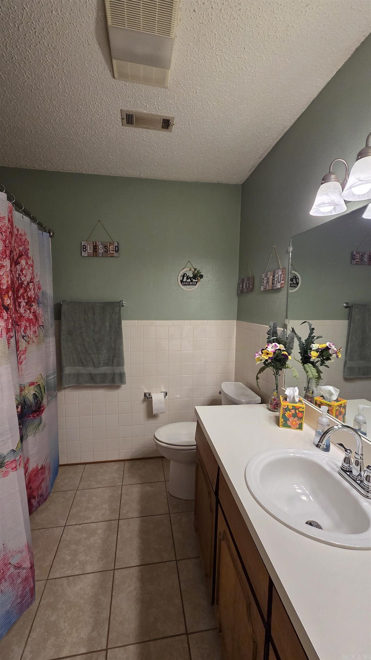 CHELSEA GLADES - Residential