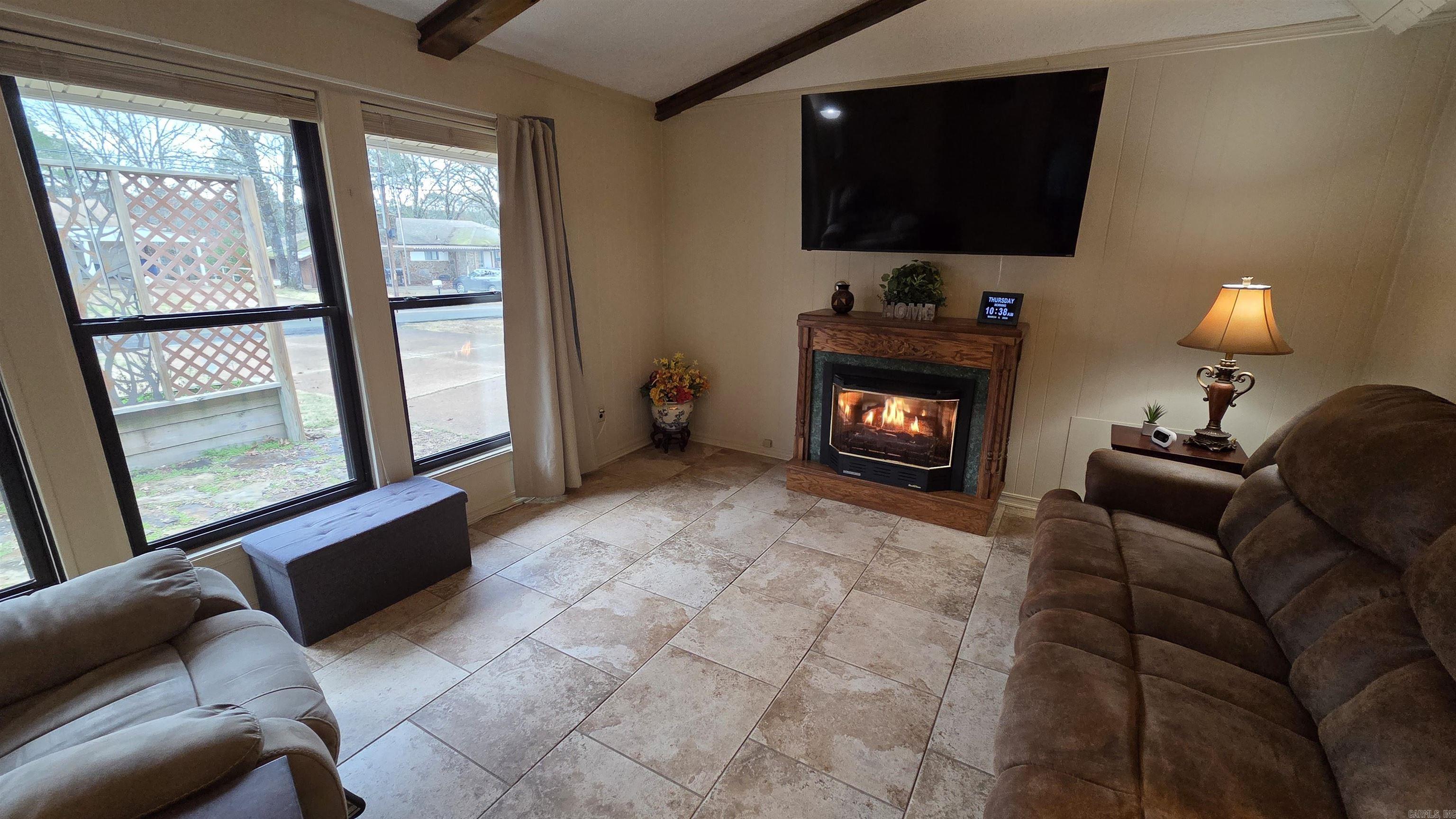 CHELSEA GLADES - Residential