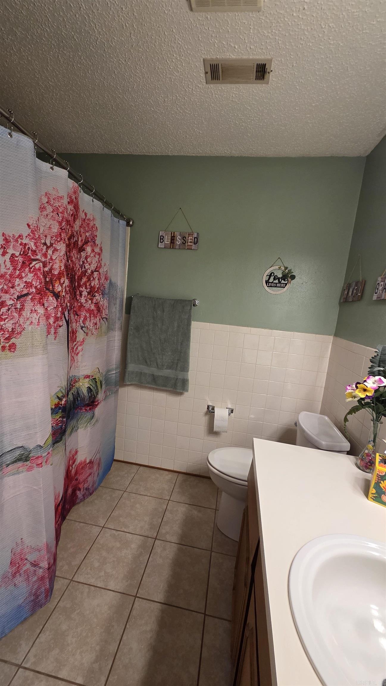 CHELSEA GLADES - Residential