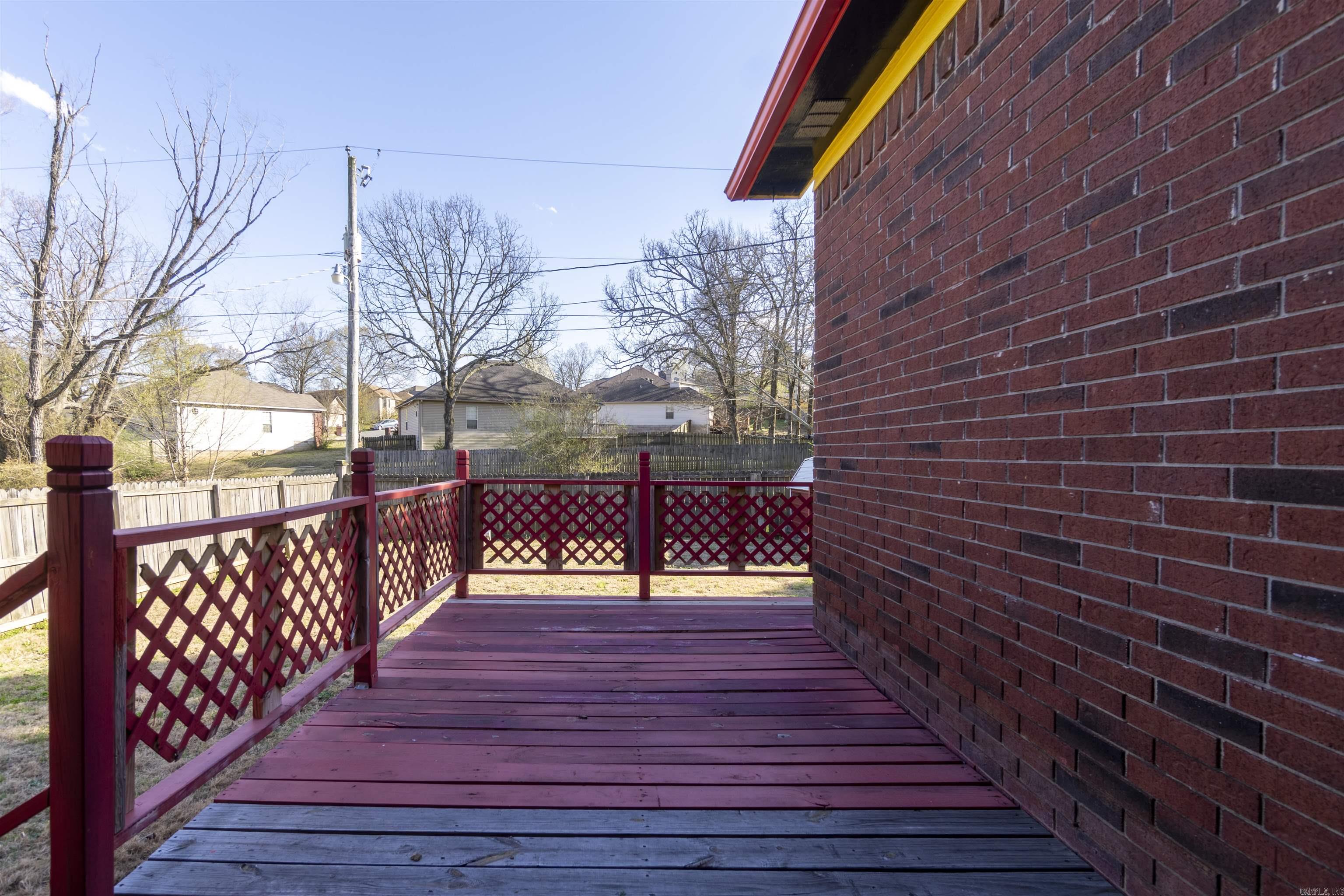 AMBER OAKS ADDN - Residential