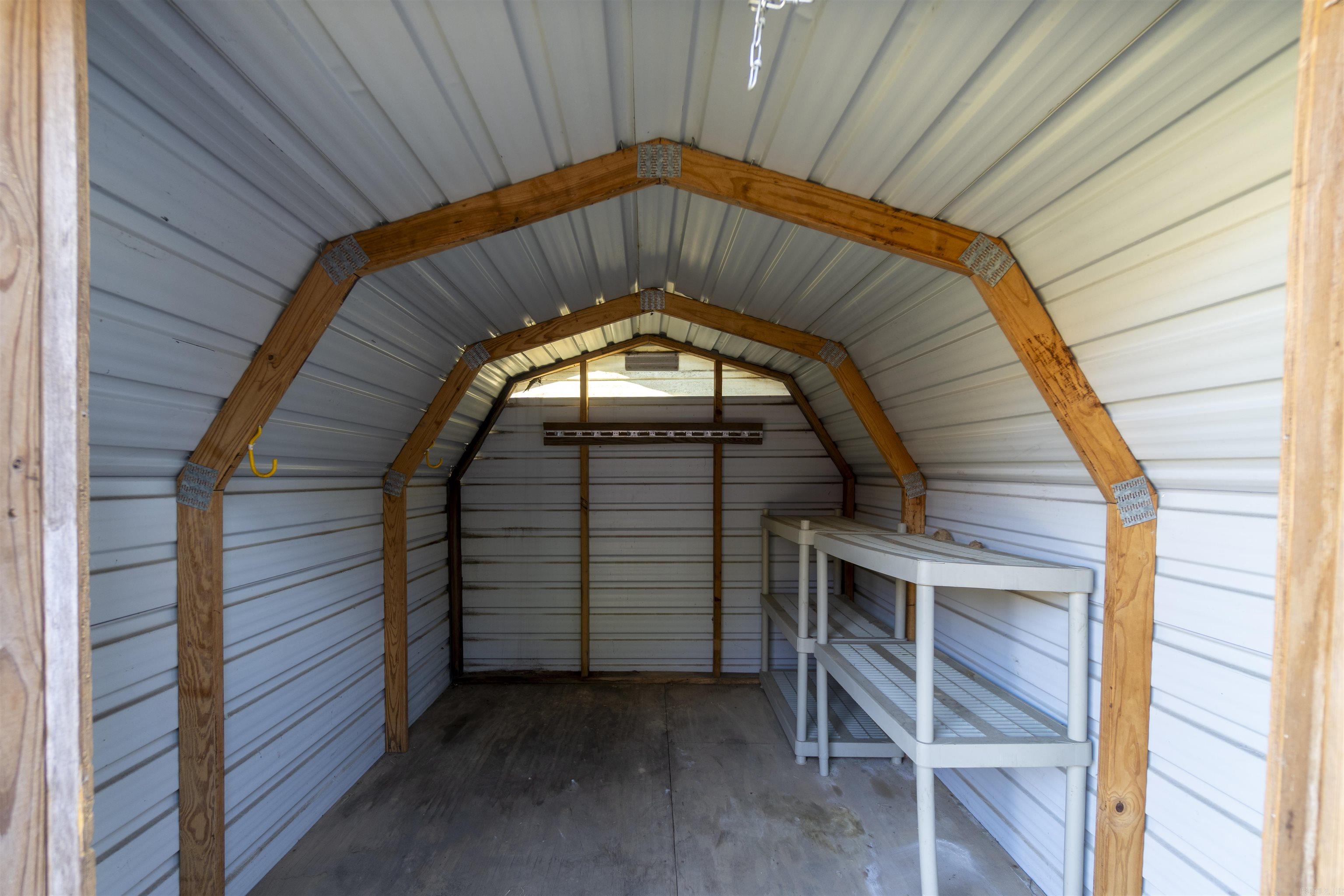 AMBER OAKS ADDN - Residential