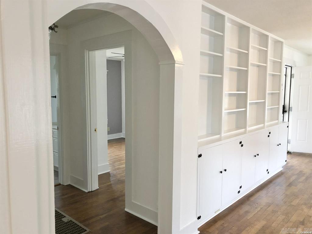 BARKERS - Residential