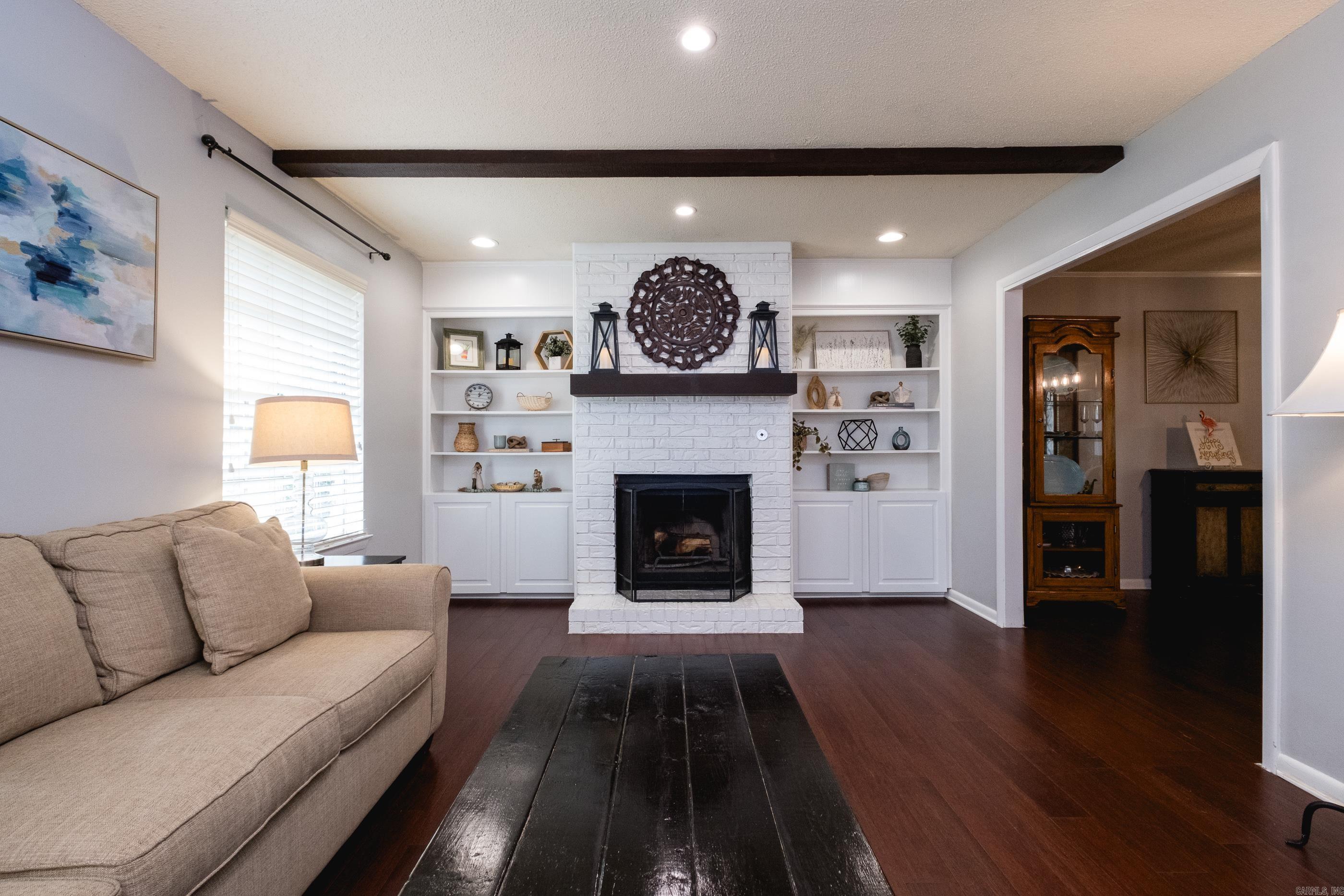 WALTON HEIGHTS - Residential