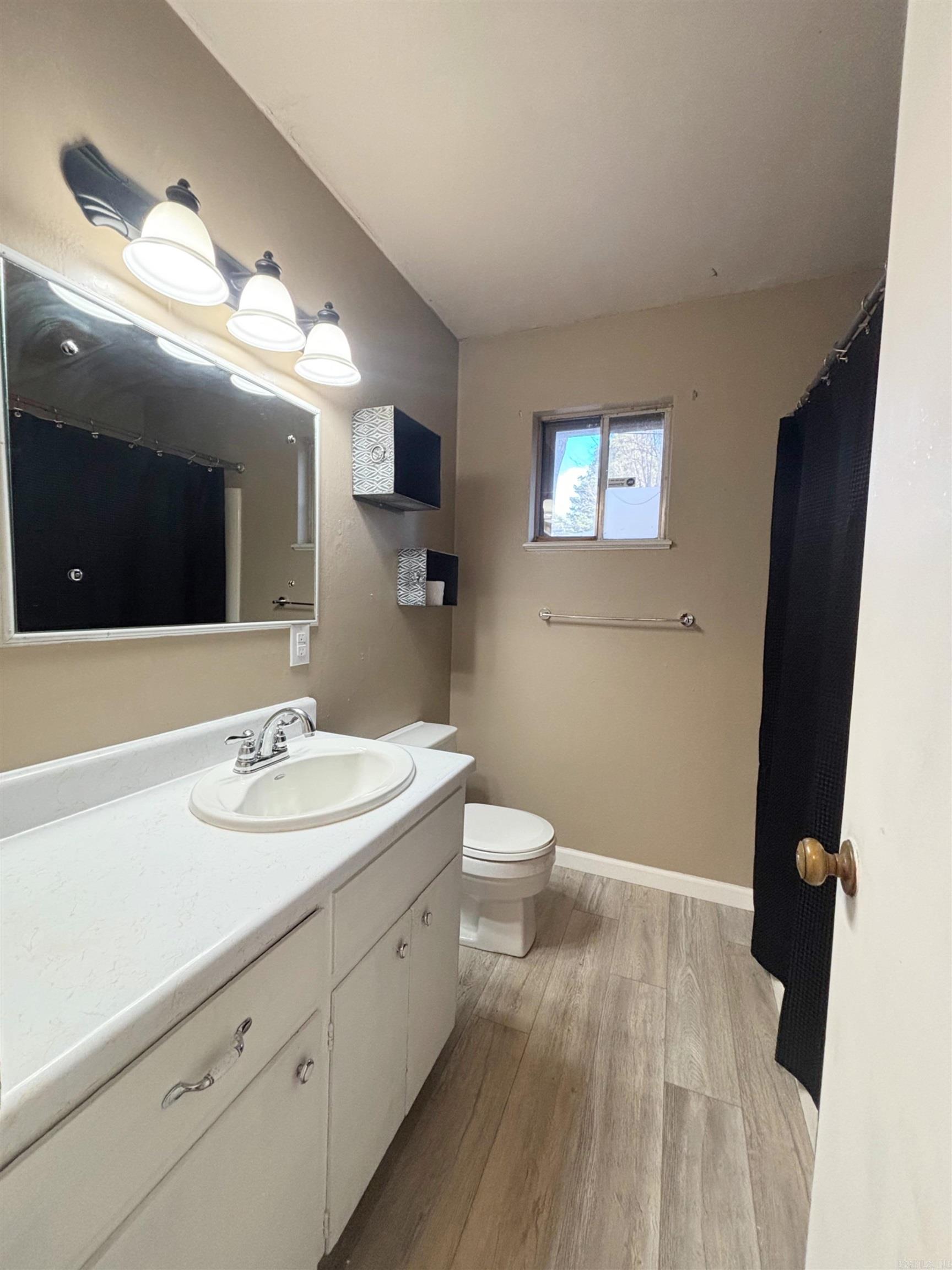 Pinto Knoll - Residential